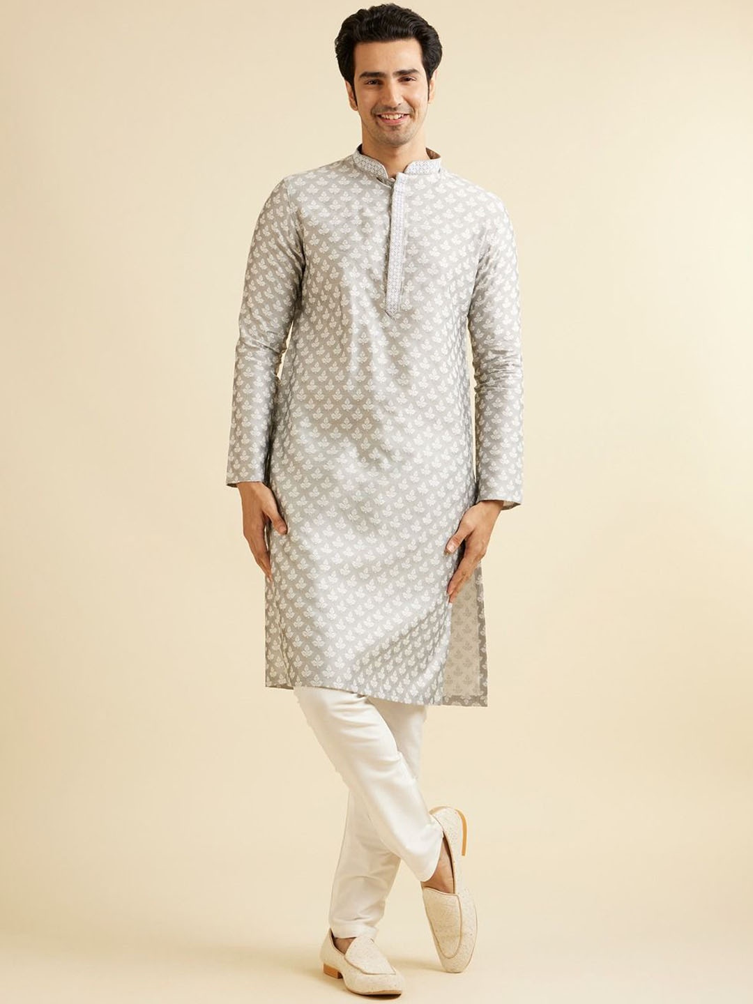 

Manyavar Men Floral Printed Regular Sequinned Kurta with Pyjamas, Grey