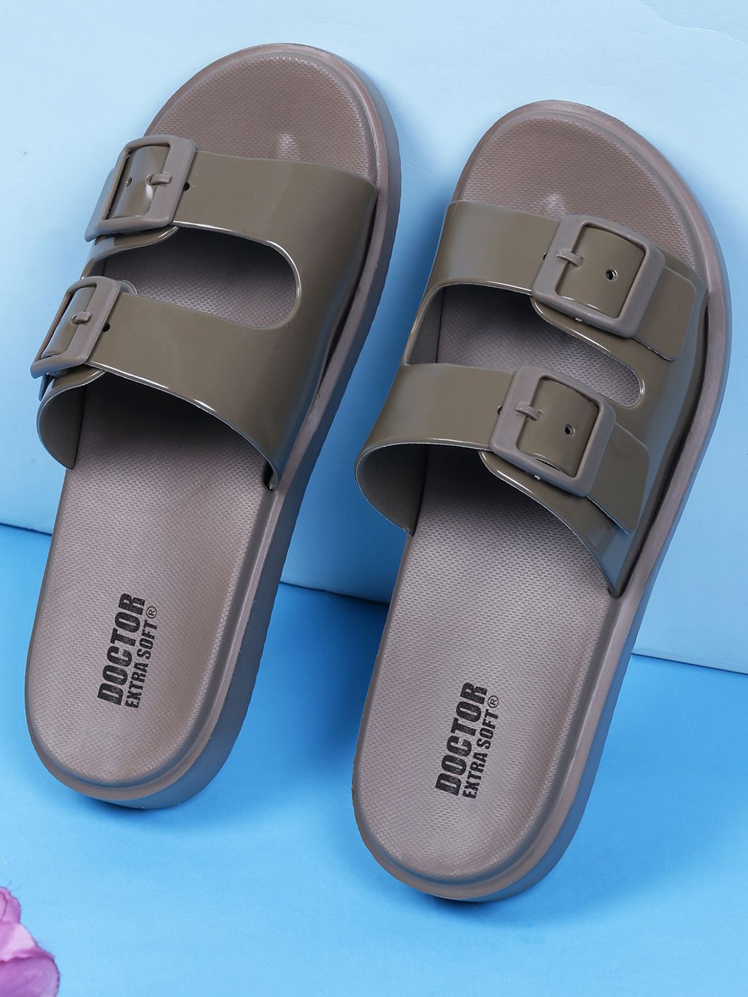 

DOCTOR EXTRA SOFT Women Double Buckle Croslite Flip Flops, Green