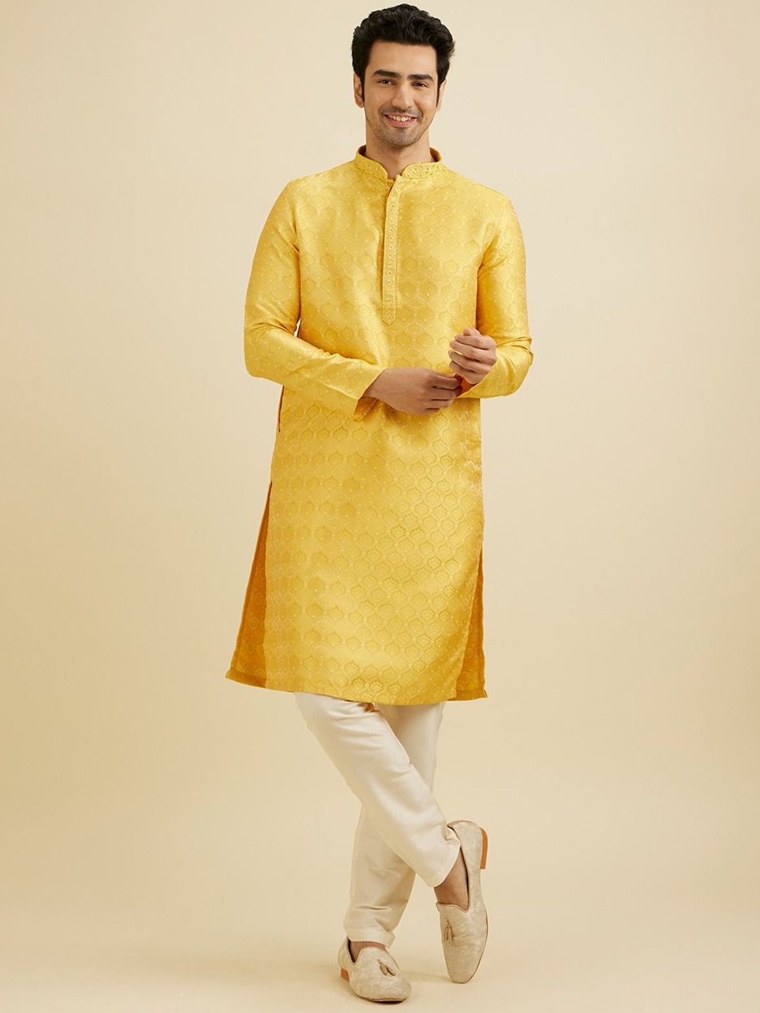 

Manyavar Men Regular Beads and Stones Kurta with Pyjamas, Mustard