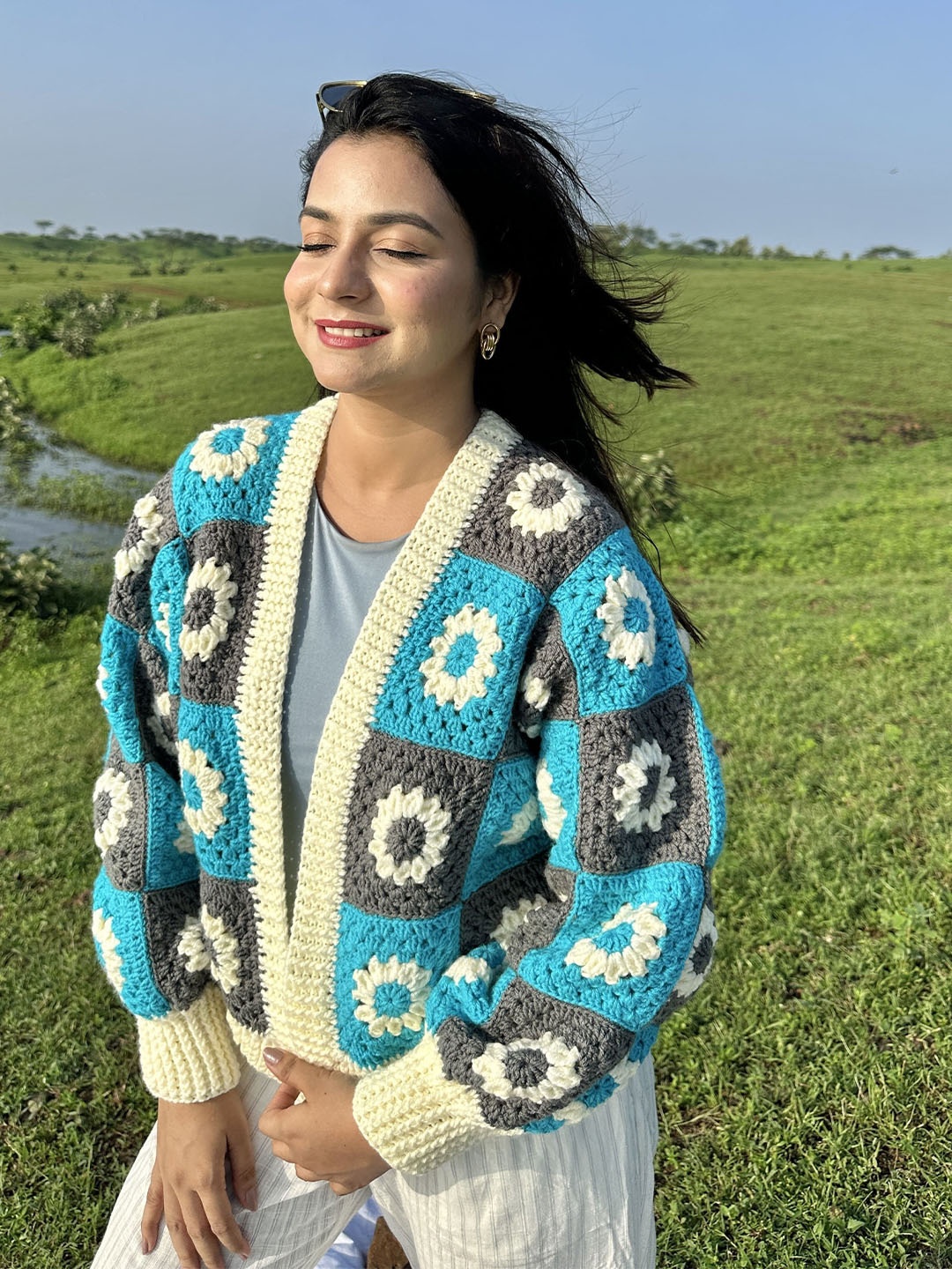 

Sugercandy Women Floral Self Design Woollen Cardigan, Blue