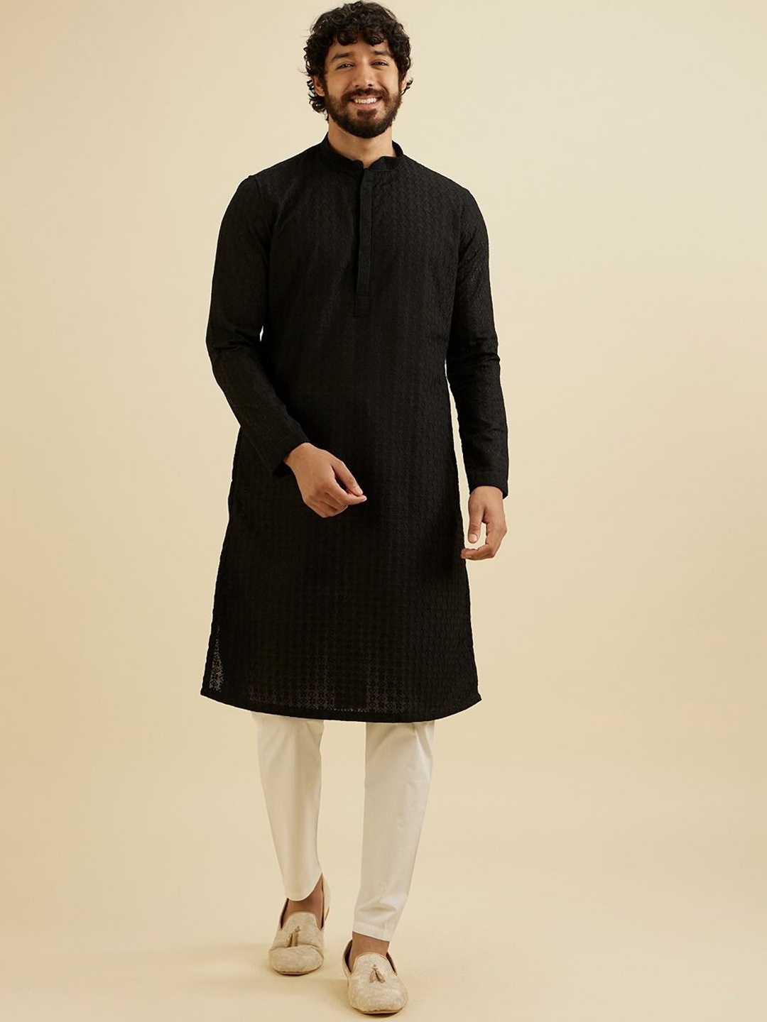 

Manyavar Men Embroidered Regular Chikankari Kurta with Pyjamas, Black