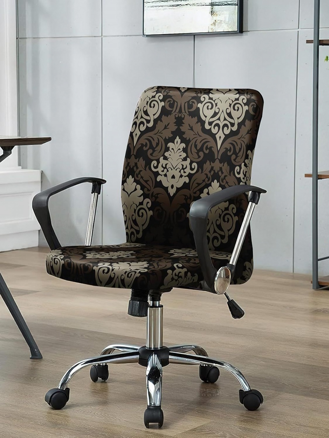 

HOUSE OF QUIRK Black & Brown Printed Stretchable Desk Chair Cover