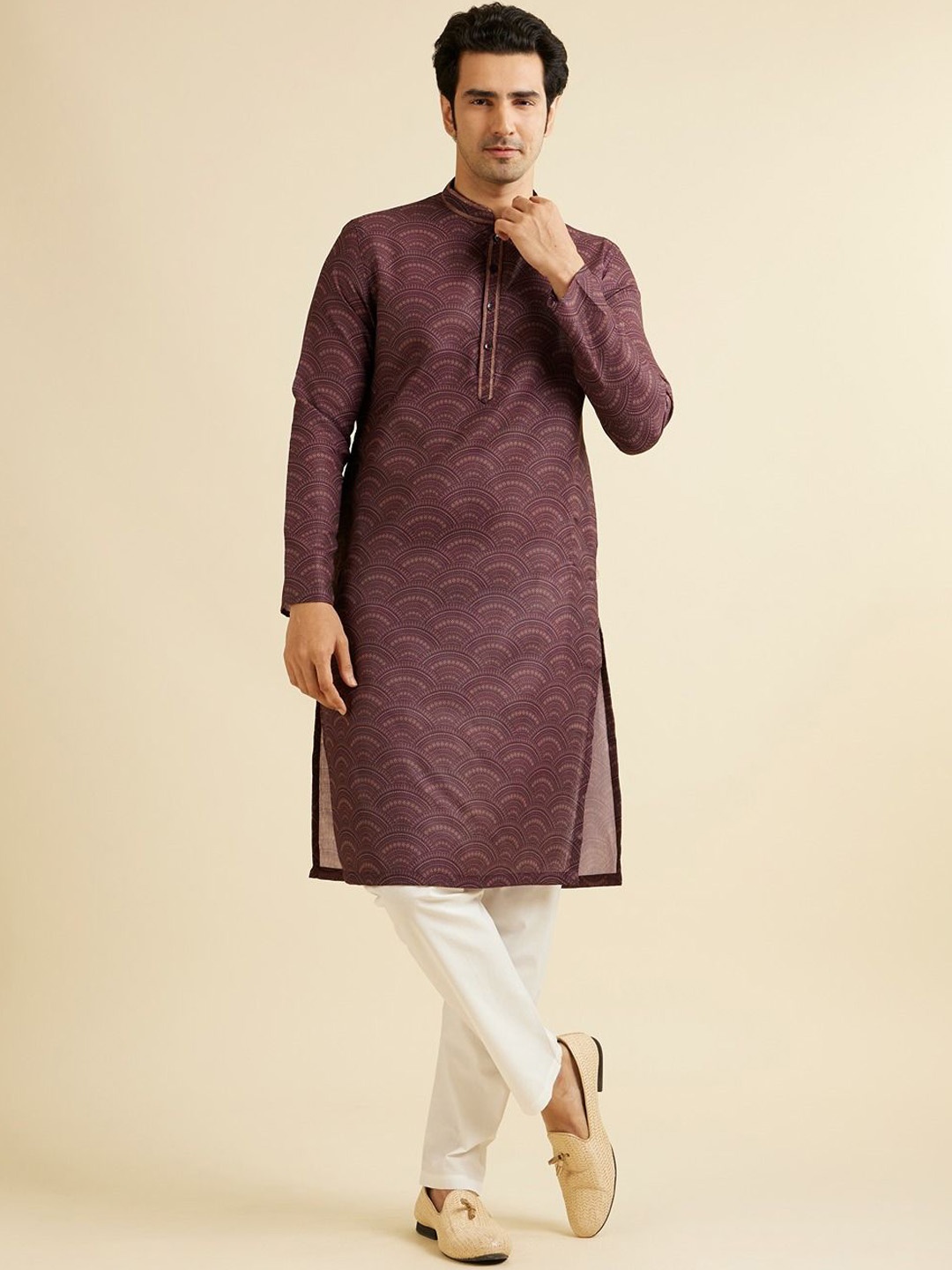 

Manyavar Men Printed Regular Thread Work Kurta with Pyjamas, Purple