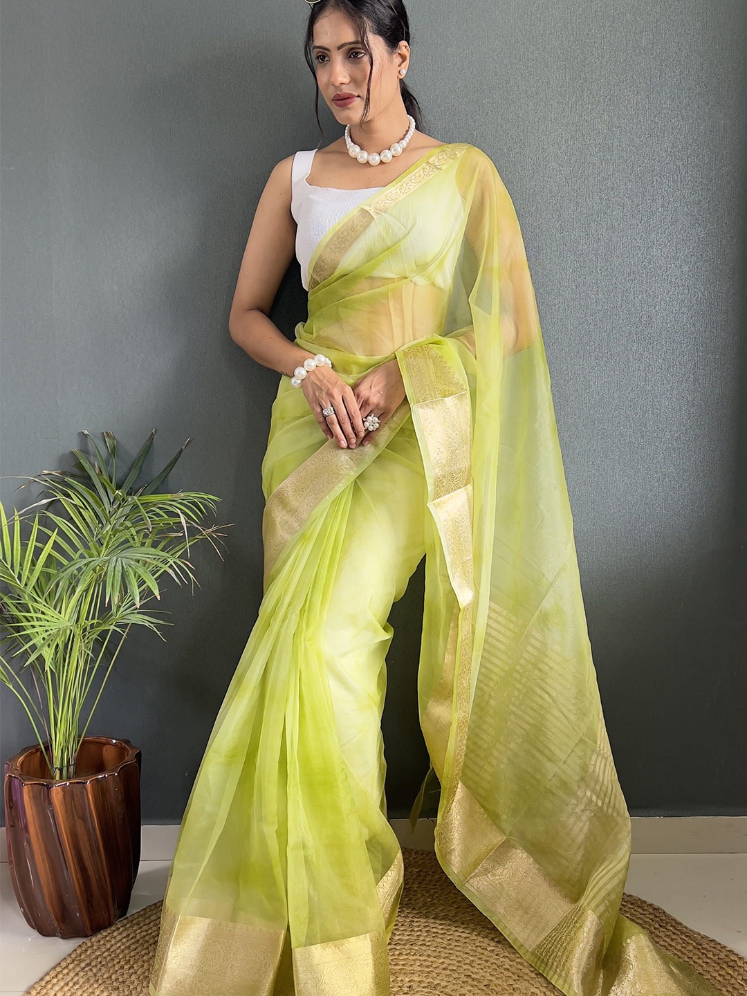 

KALINI Zari Organza Kanjeevaram Saree, Yellow