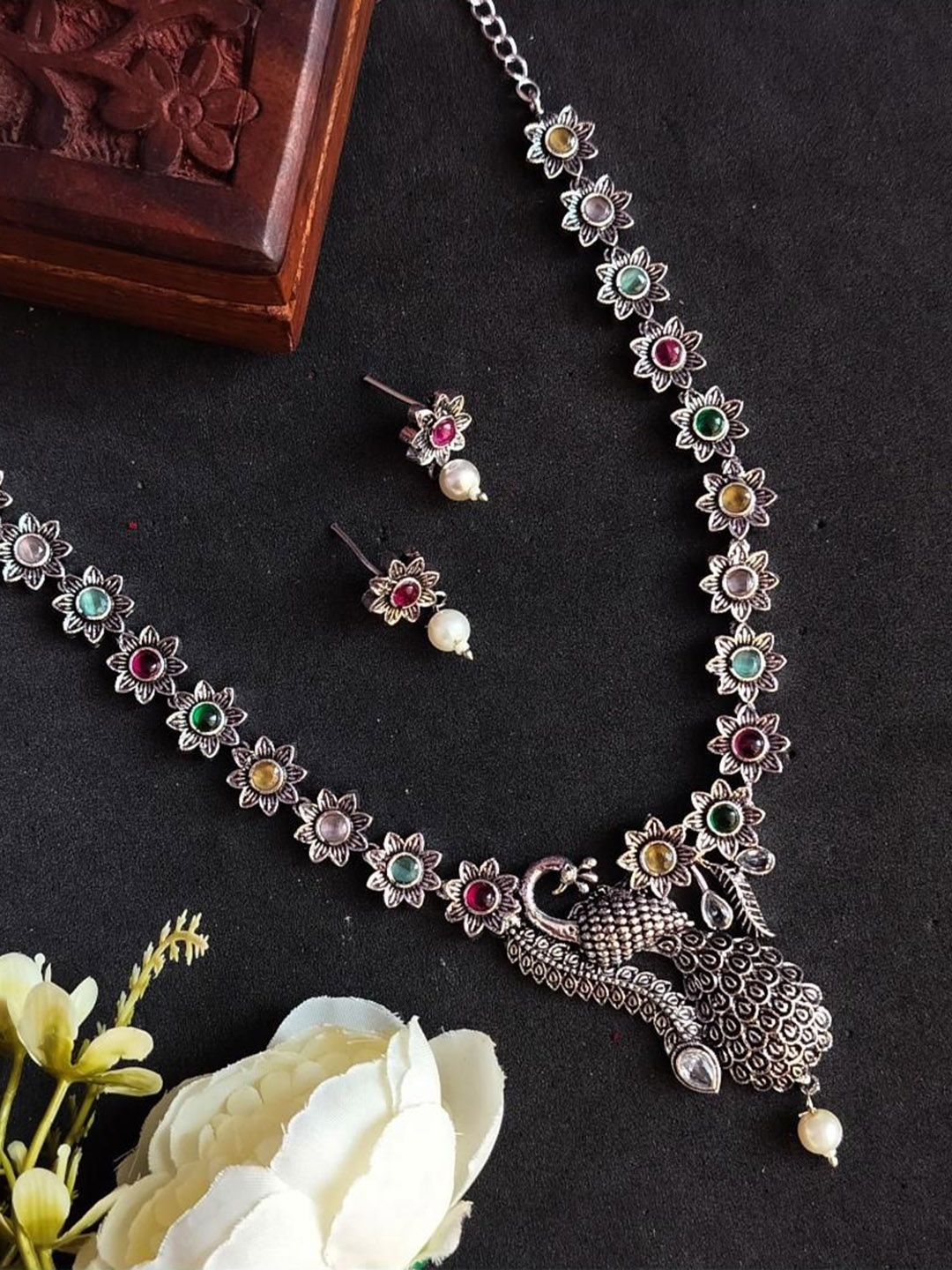 

Efulgenz Rhodium Plated Crystal Studded & Beaded Jewellery Set, Silver