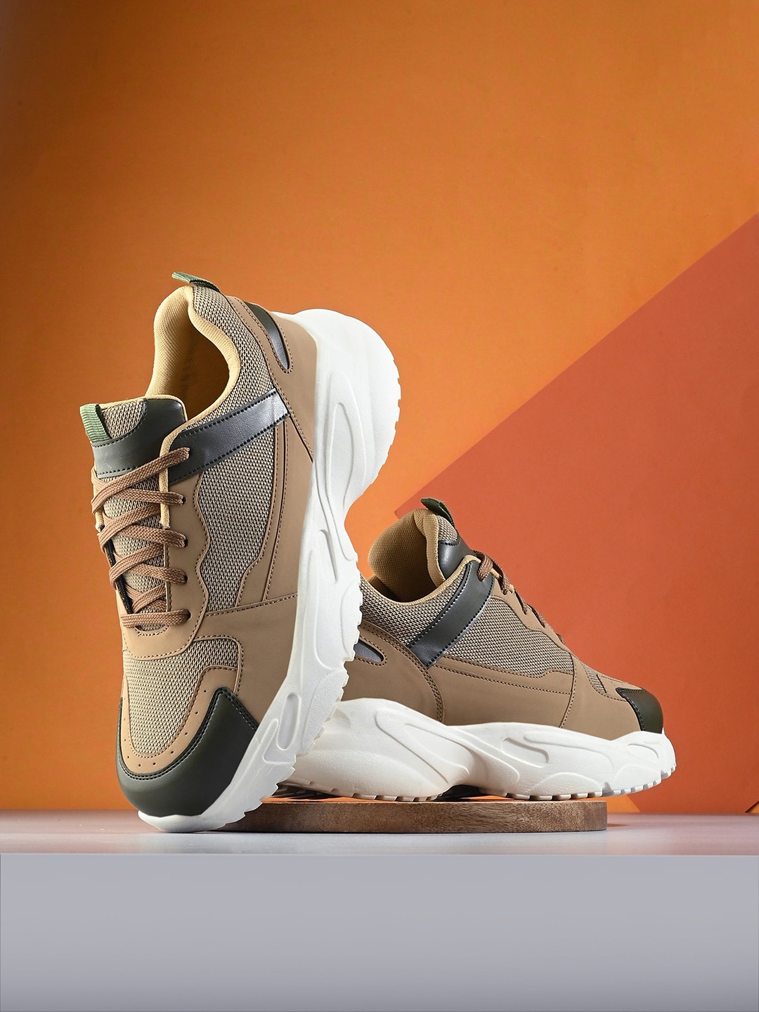 

El Paso Men Lace-Ups Lightweight Sneakers, Beige