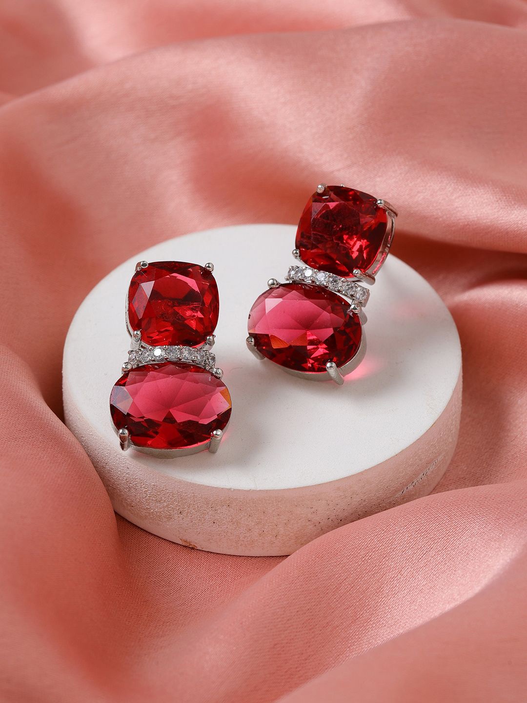 

RITU SINGH Contemporary Drop Earrings, Red