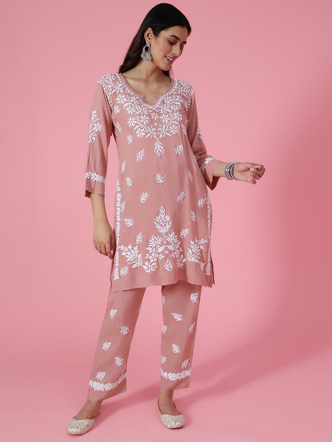 

House of Chikankari Chikankari Woven Kurta Set, Pink