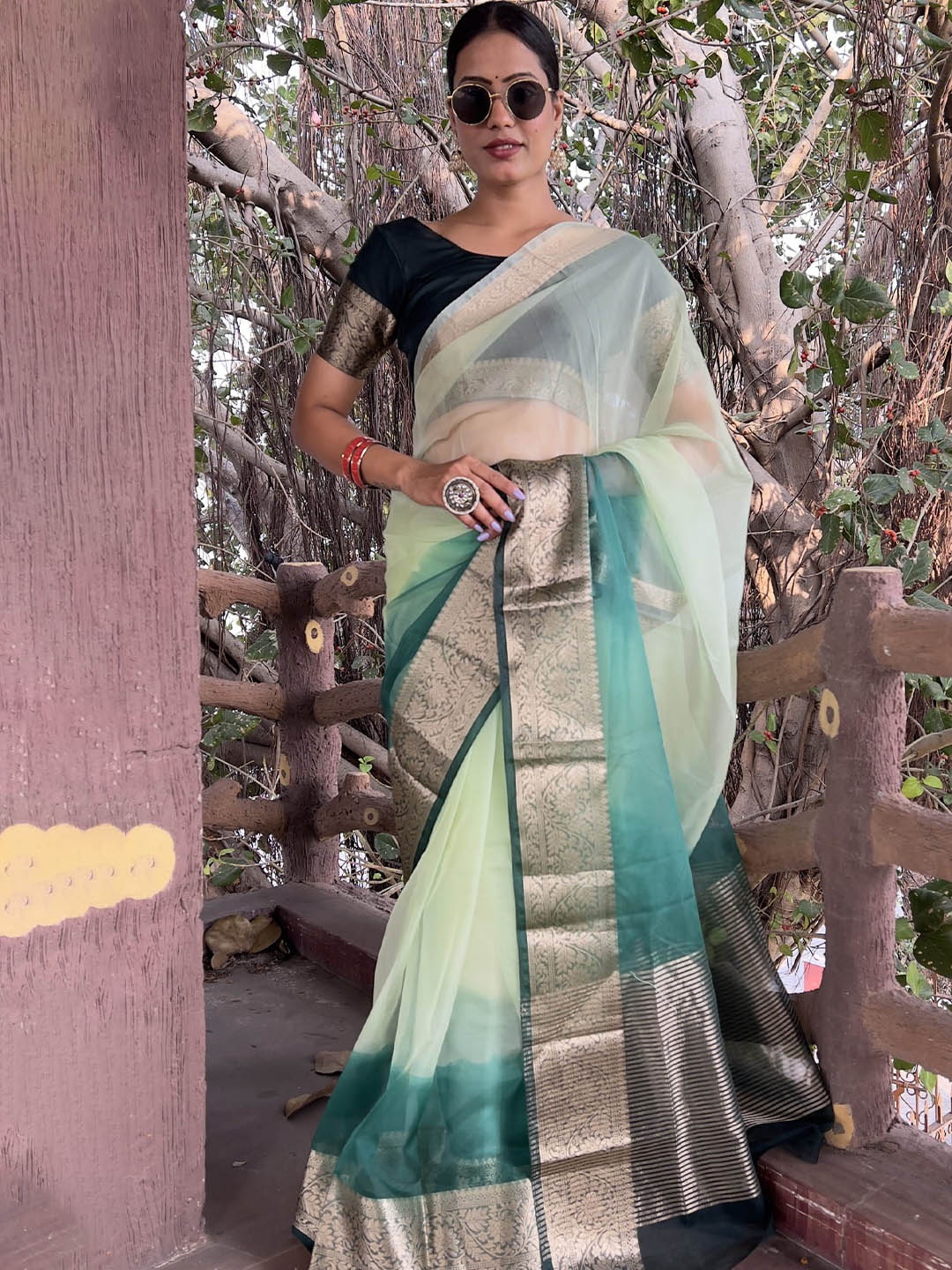 

KALINI Tie and Dye Zari Organza Handloom Leheriya Saree, Green