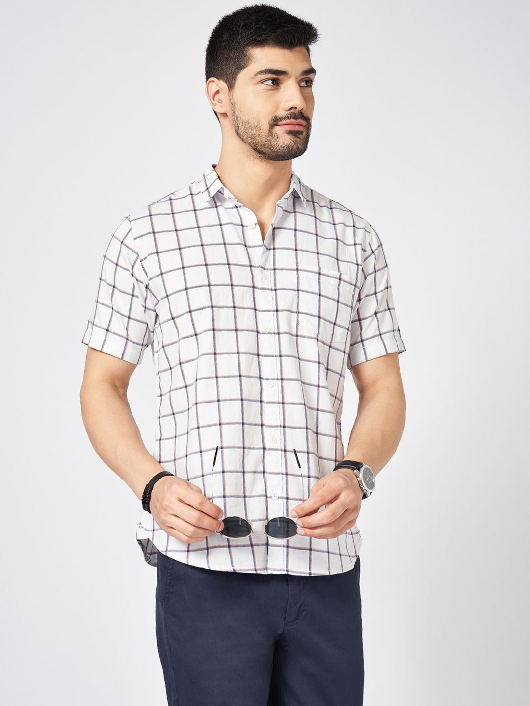 

BYFORD by Pantaloons Men Windowpane Checks Opaque Casual Shirt, Off white