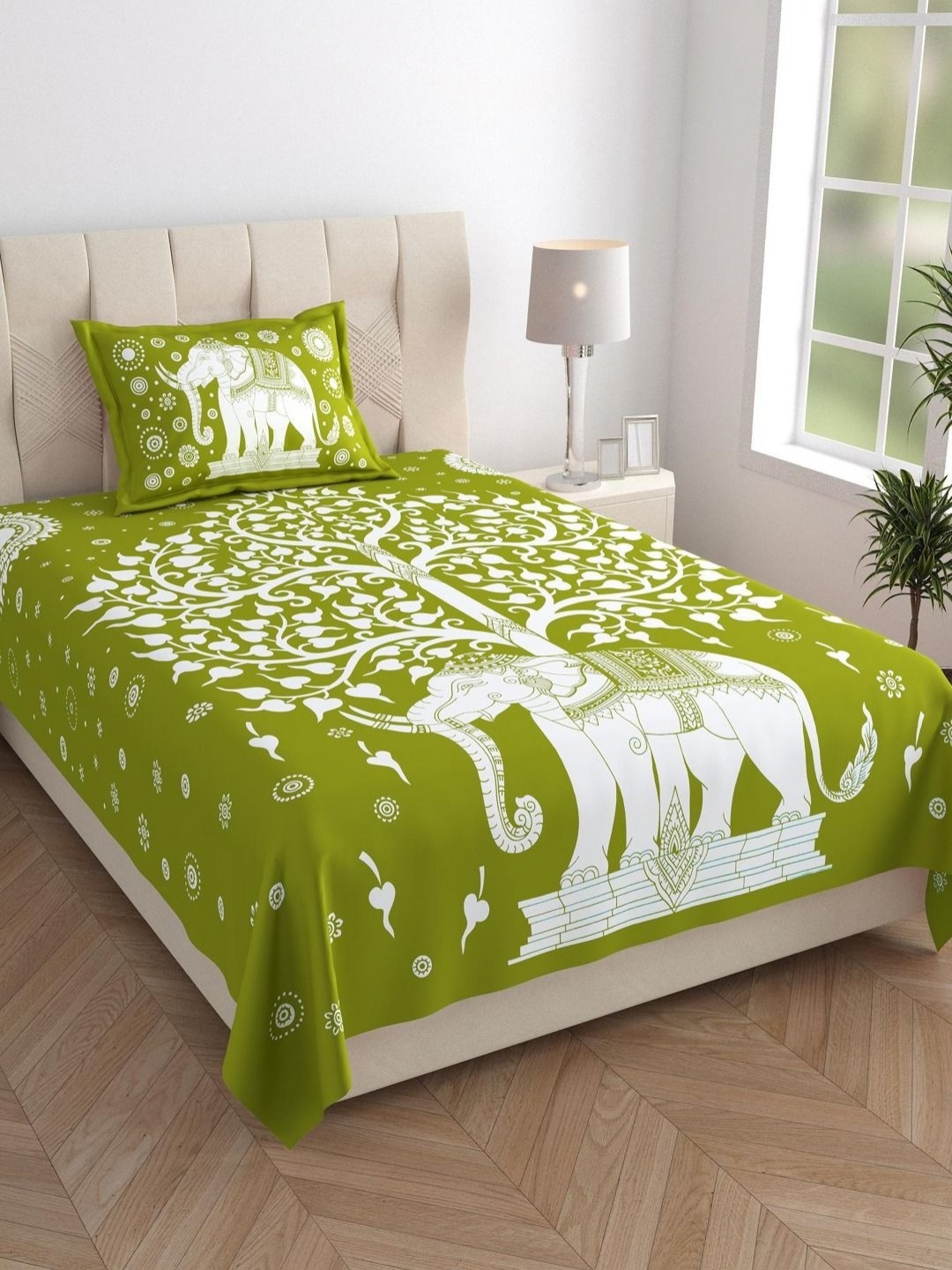 

UNIQCHOICE Green & White Ethnic Motifs 120 TC Single Bedsheet with 1 Pillow Covers