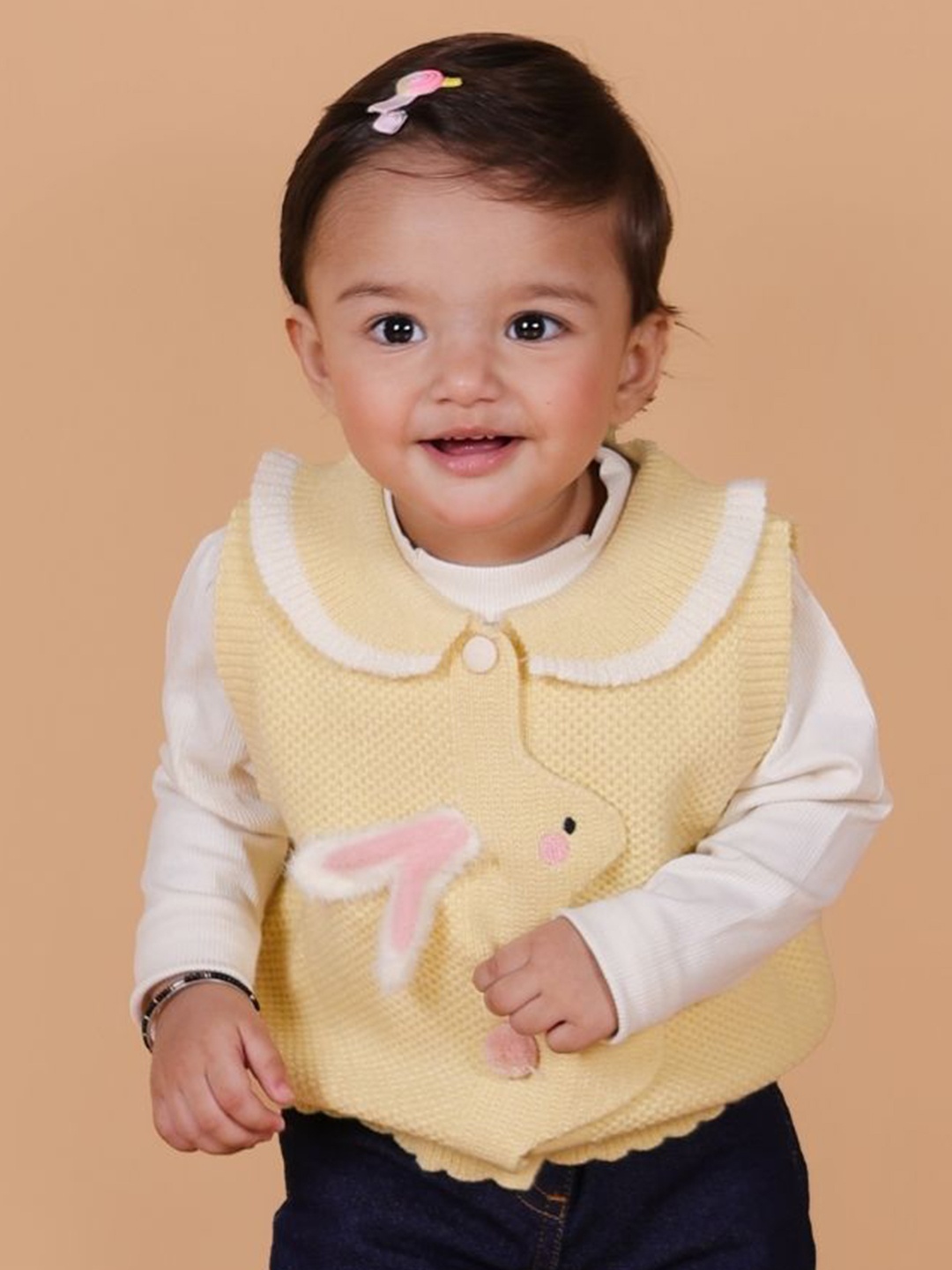 

MAMA AND PEACHES Kids Cotton Sleeveless Cardigan, Yellow