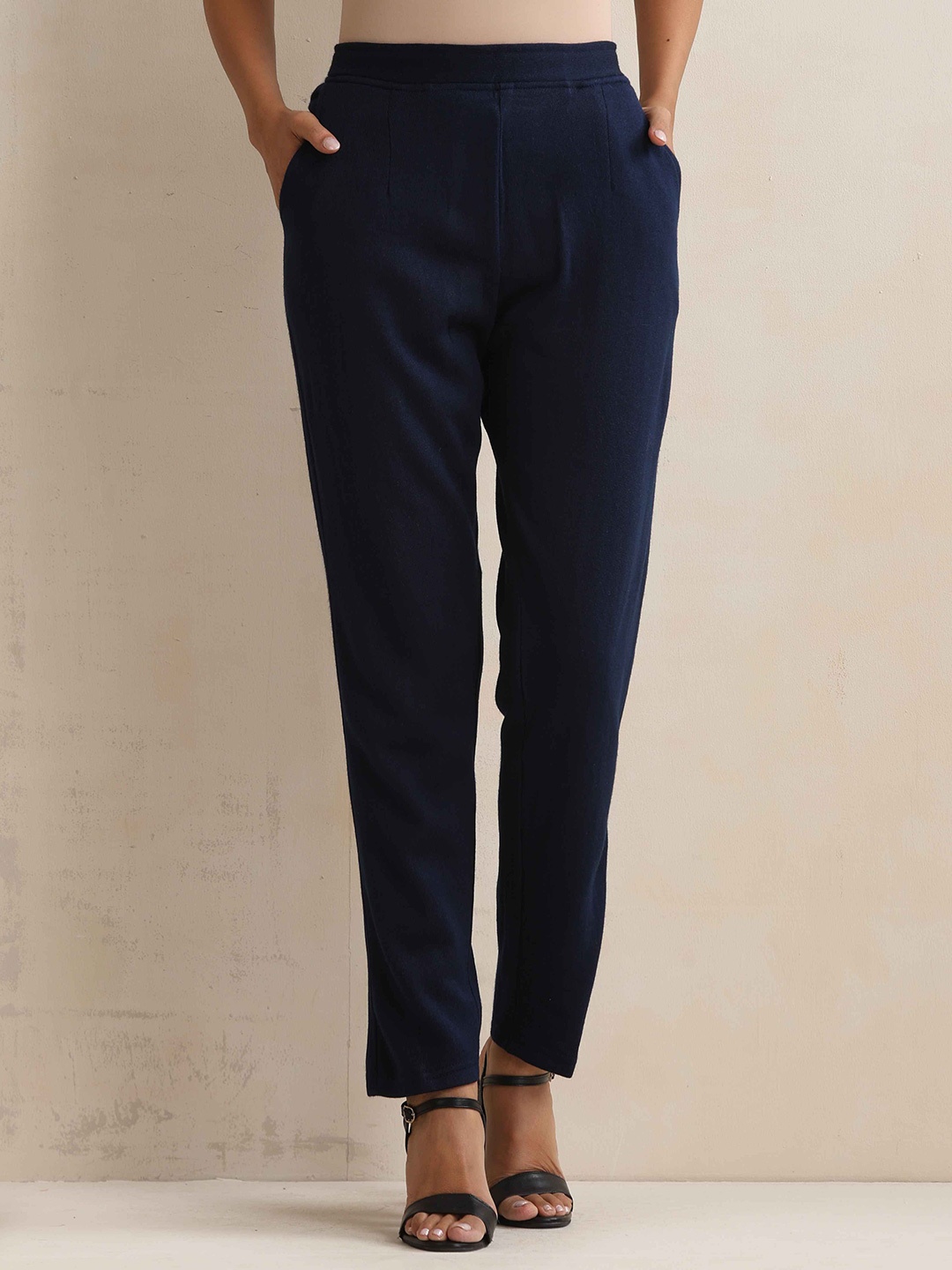 

trueBrowns Women Classic Trousers, Navy blue