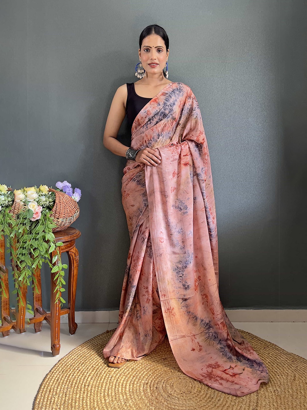 

KALINI Floral Printed Pure Chiffon Saree, Peach