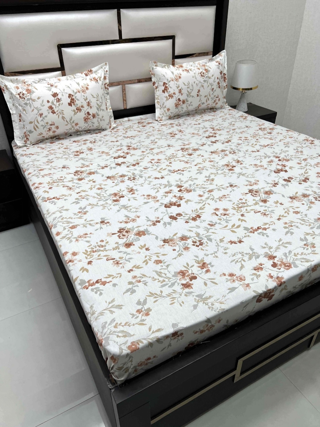

Pure Decor White & Brown Floral Queen Bedsheet with 2 Pillow Covers