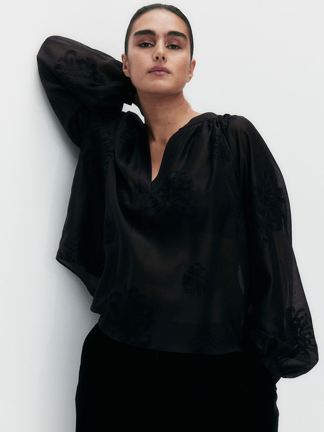 

H&M Embroidered Blouse, Black