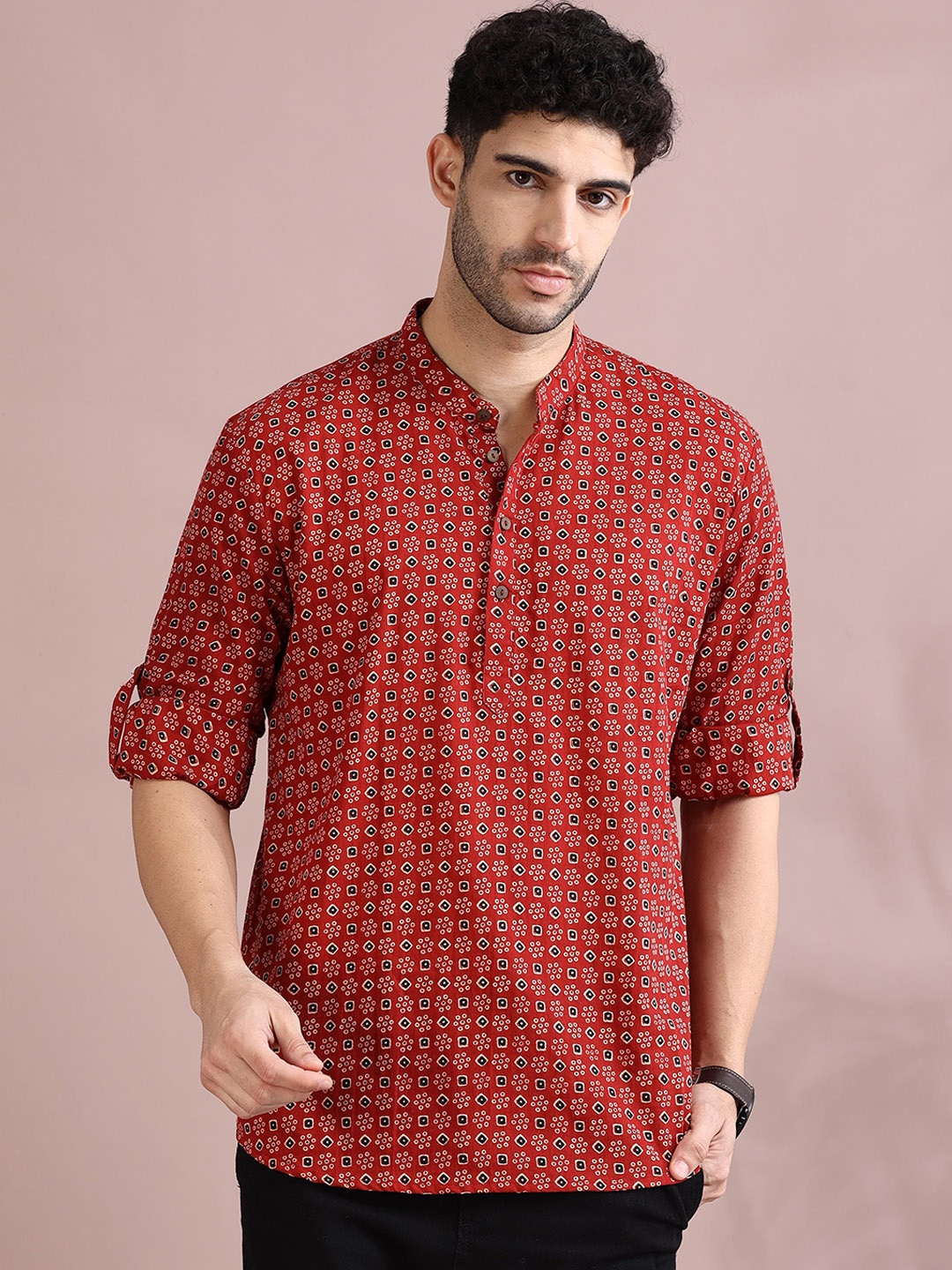 

FILORI Men Pure Cotton Ethnic Motifs Printed Kurta, Red
