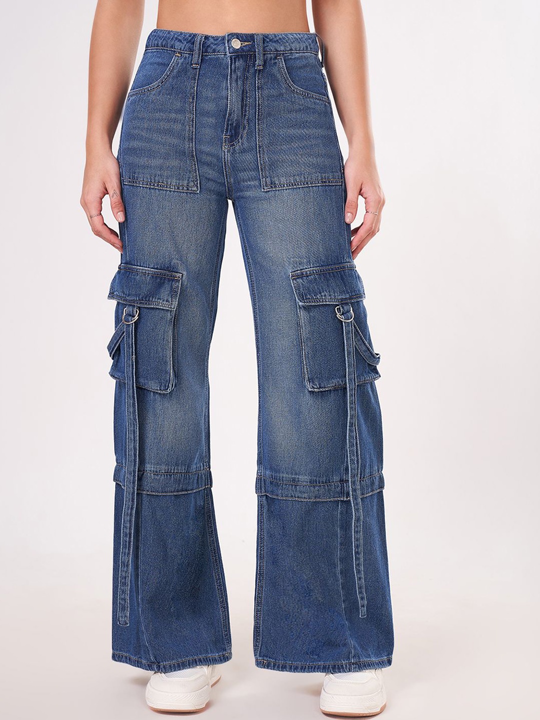 

People Women Flared Highly Distressed Light Fade Jeans, Blue