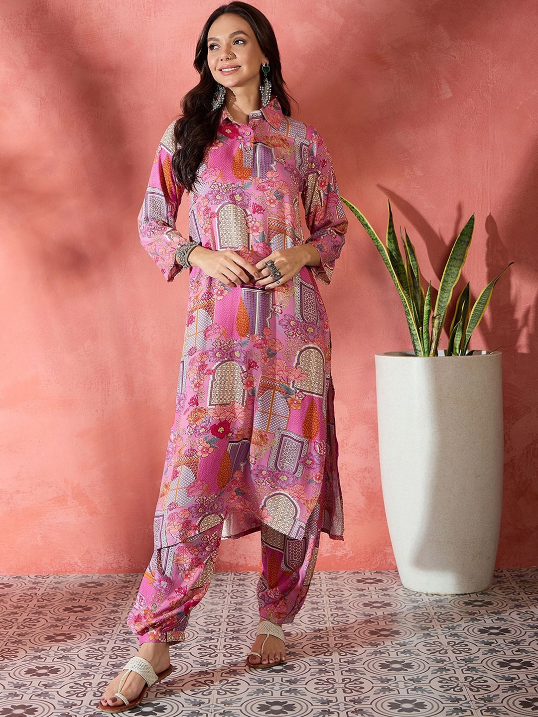 

InWeave Women Printed Regular Kurta with Salwar, Pink