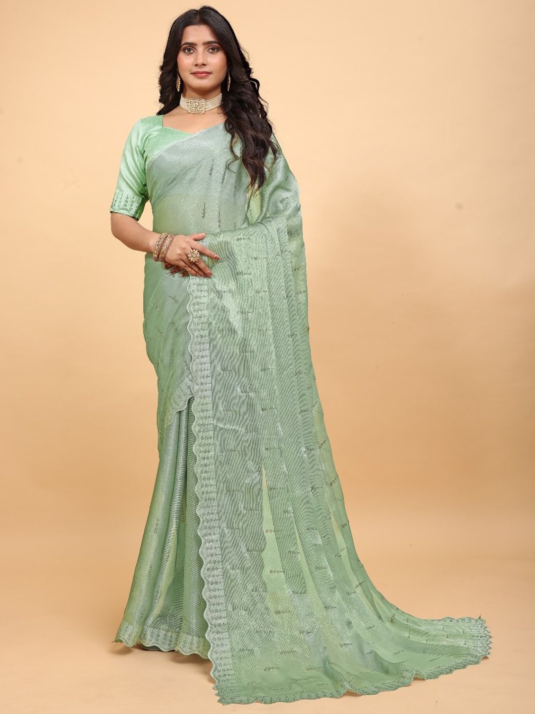 

DHRUTI CREATION Beads and Stones Saree, Green