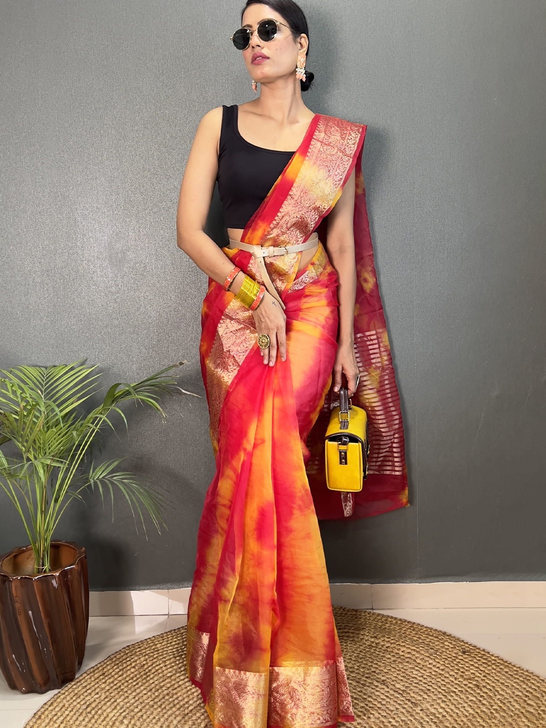 

KALINI Tie and Dye Zari Organza Handloom Saree, Red