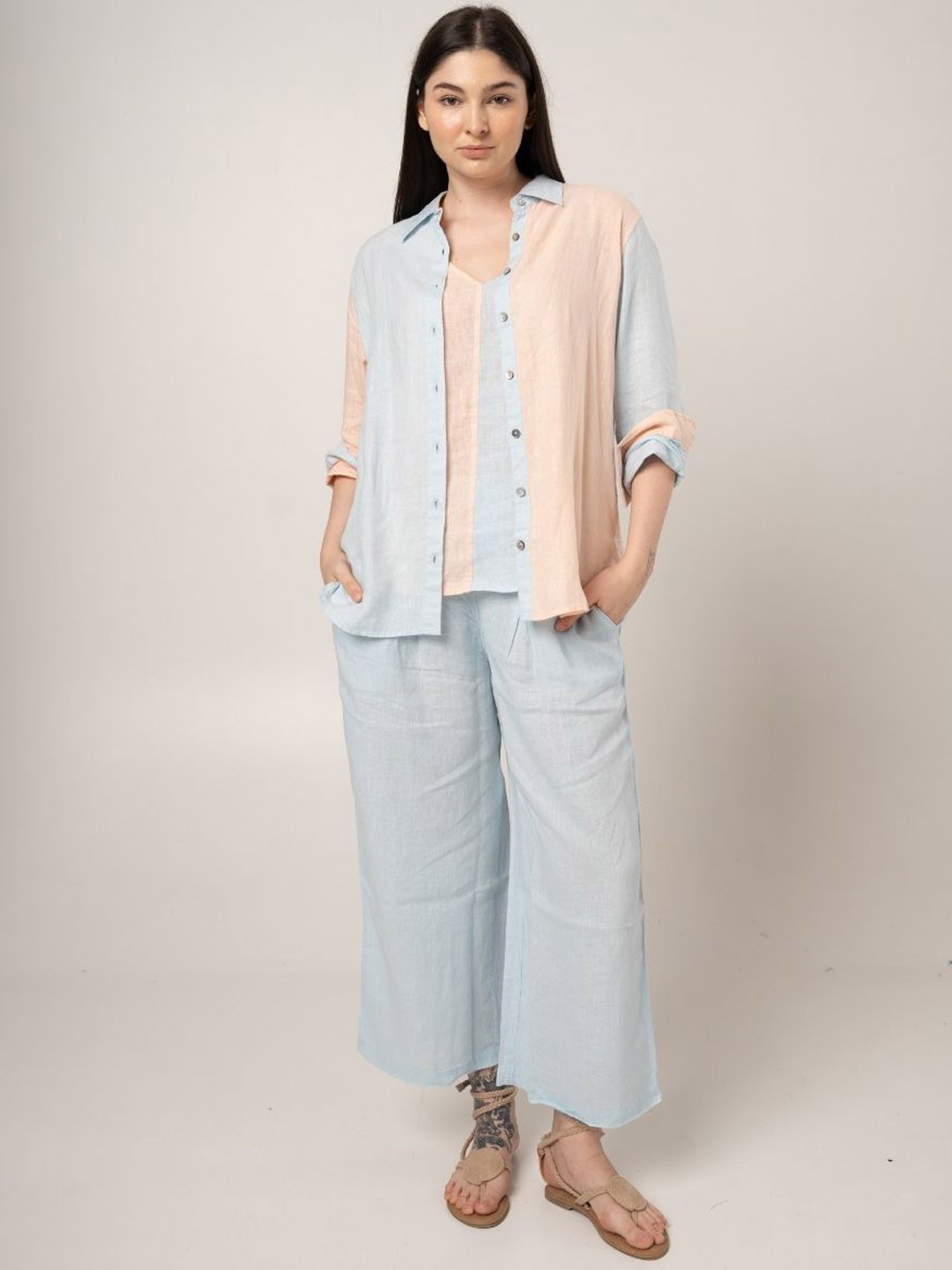 

Fabulous Colourblocked Linen Shirt & Trousers, Blue