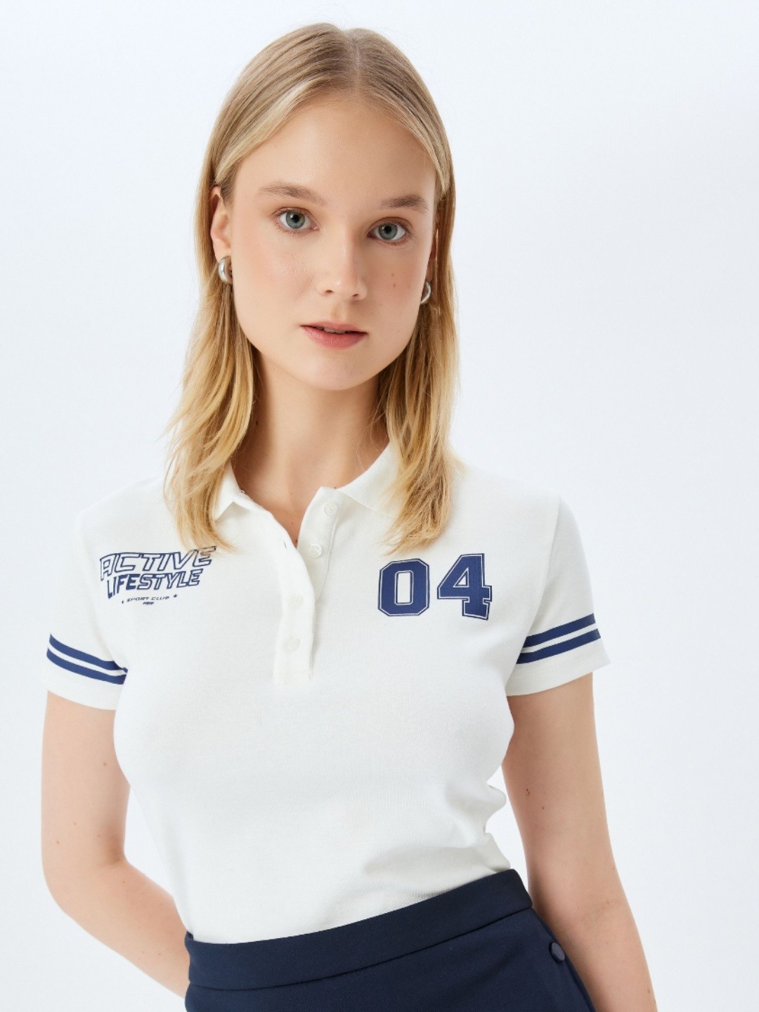

Koton Women Polo Collar Applique T-shirt, Beige