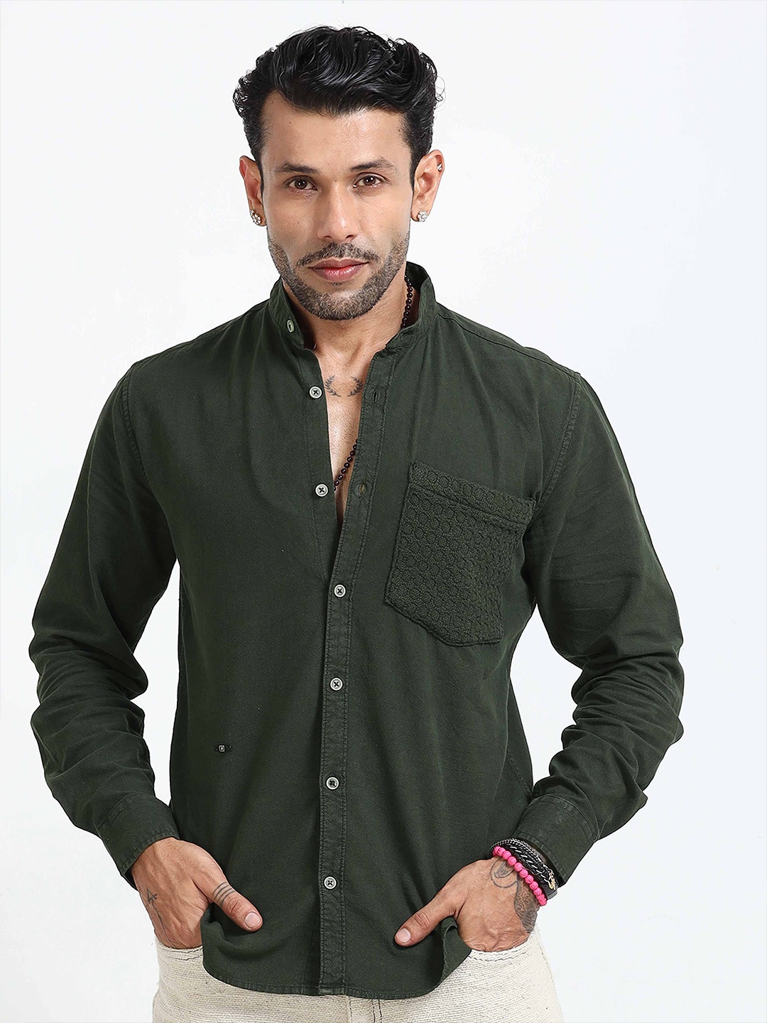 

Italian Colony Men Mandarin Collar Casual Shirt, Green