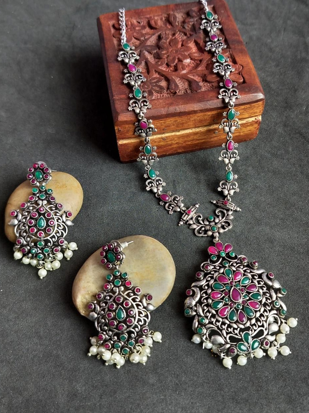 

Efulgenz Rhodium-Plated Crystal Stone -Studded & Pearl Beaded Jewellery Set, Multi