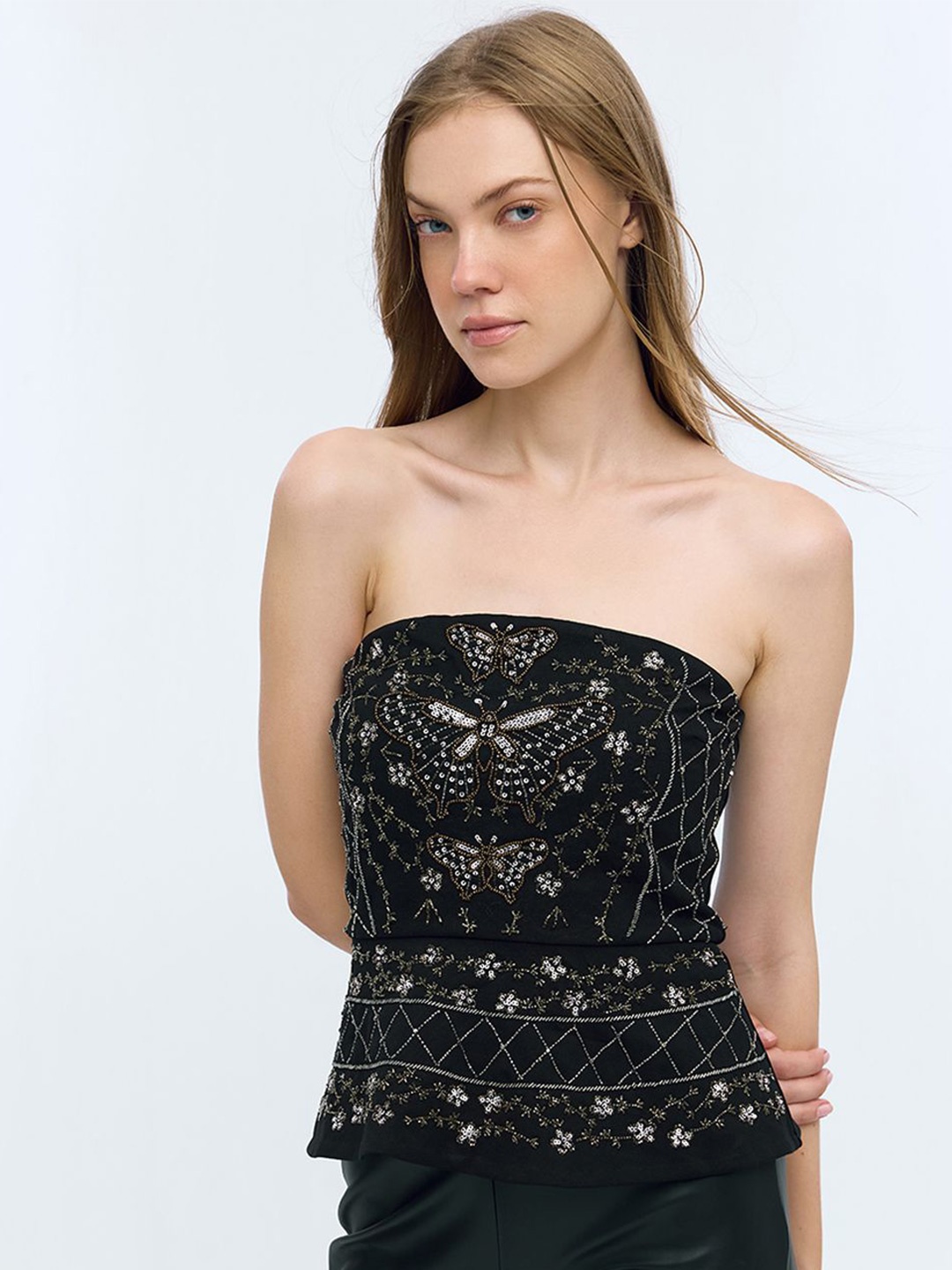 

COVER STORY Women Embroidered Peplum Top, Black