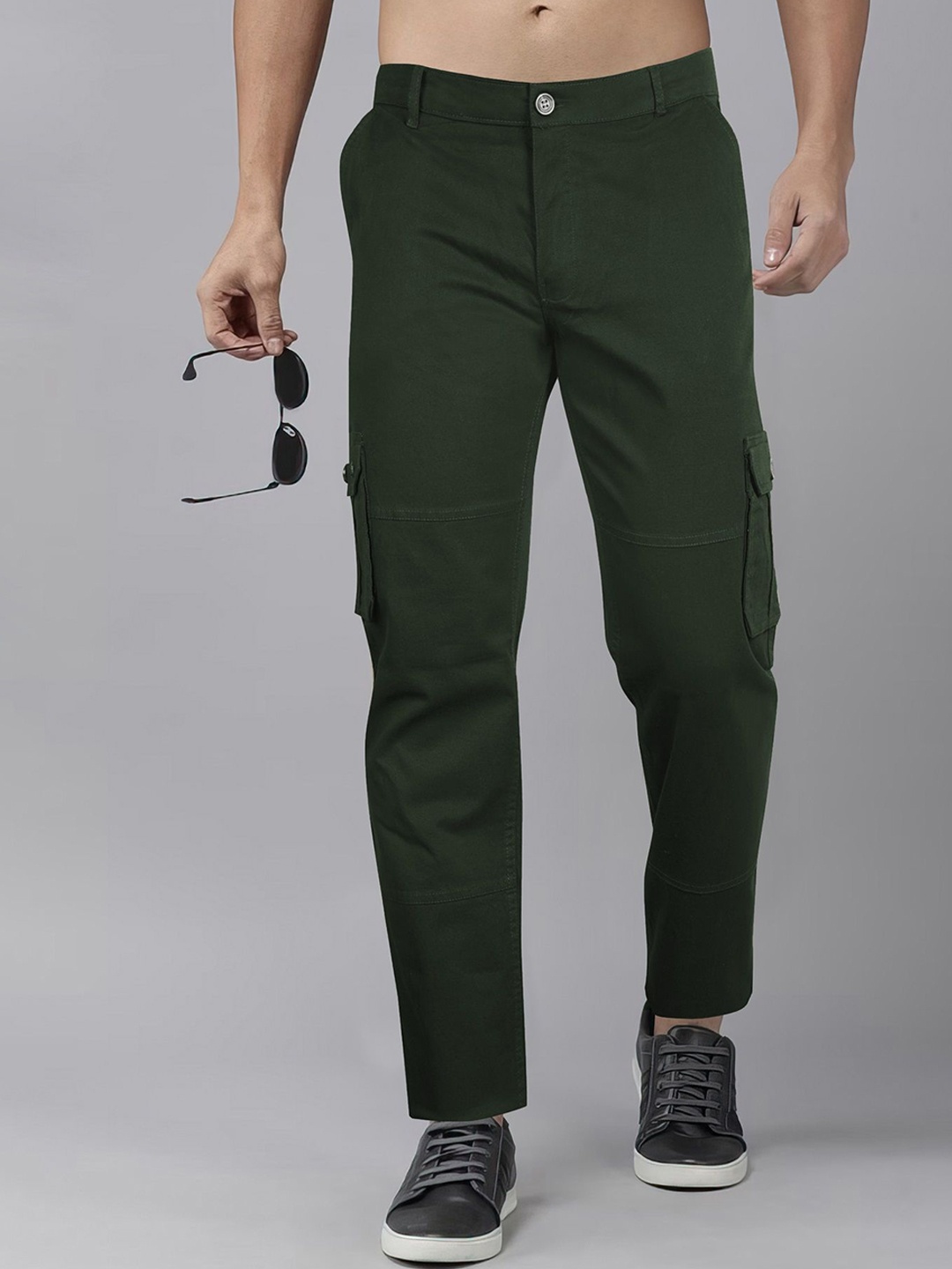 

Jb Just BLACK Men Relaxed Joggers Trousers, Green