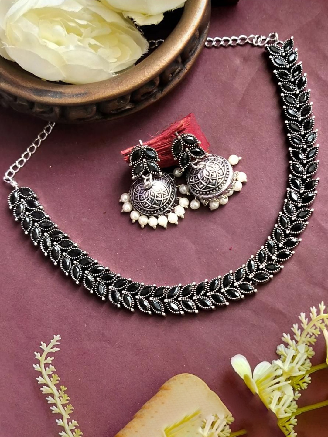 

Efulgenz Oxidized Rhodium-Plated Stone-Studded Jewellery Set, Silver