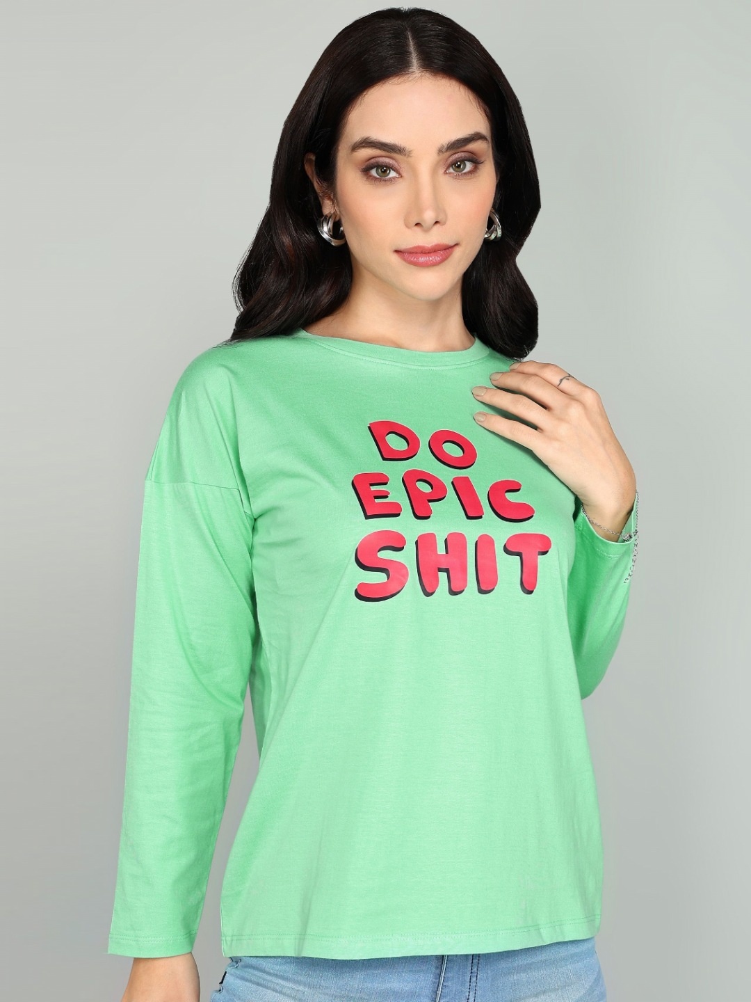 

GUTI Women Pure Cotton Applique T-shirt, Green