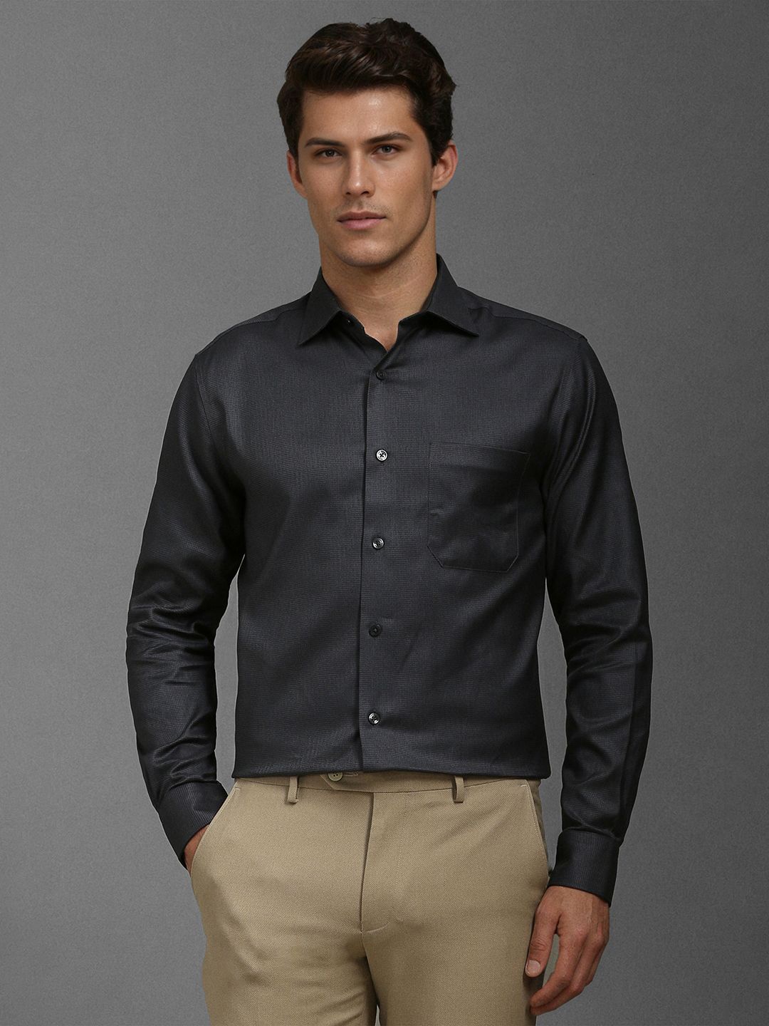 

Louis Philippe Men Classic Opaque Formal Shirt, Black