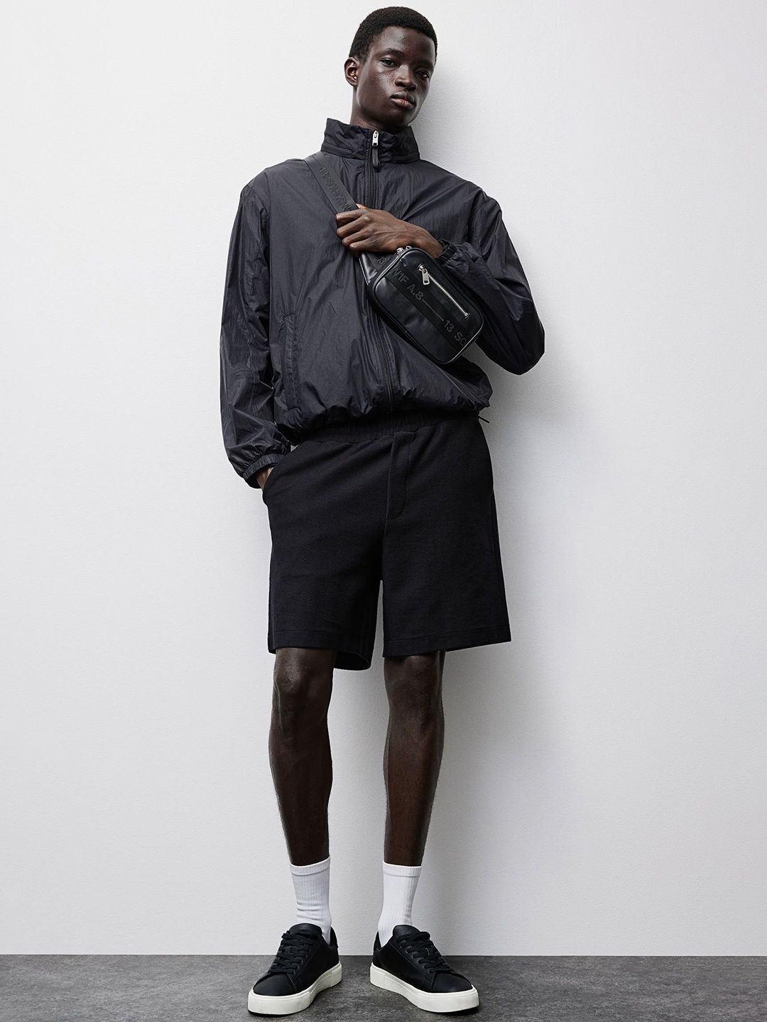 

H&M Pure Cotton Sweat Shorts, Black