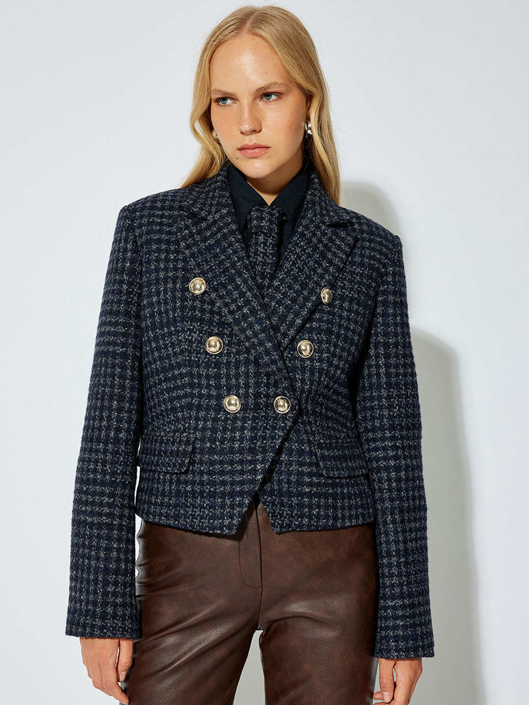 

Koton Women Woven Jacket, Navy blue