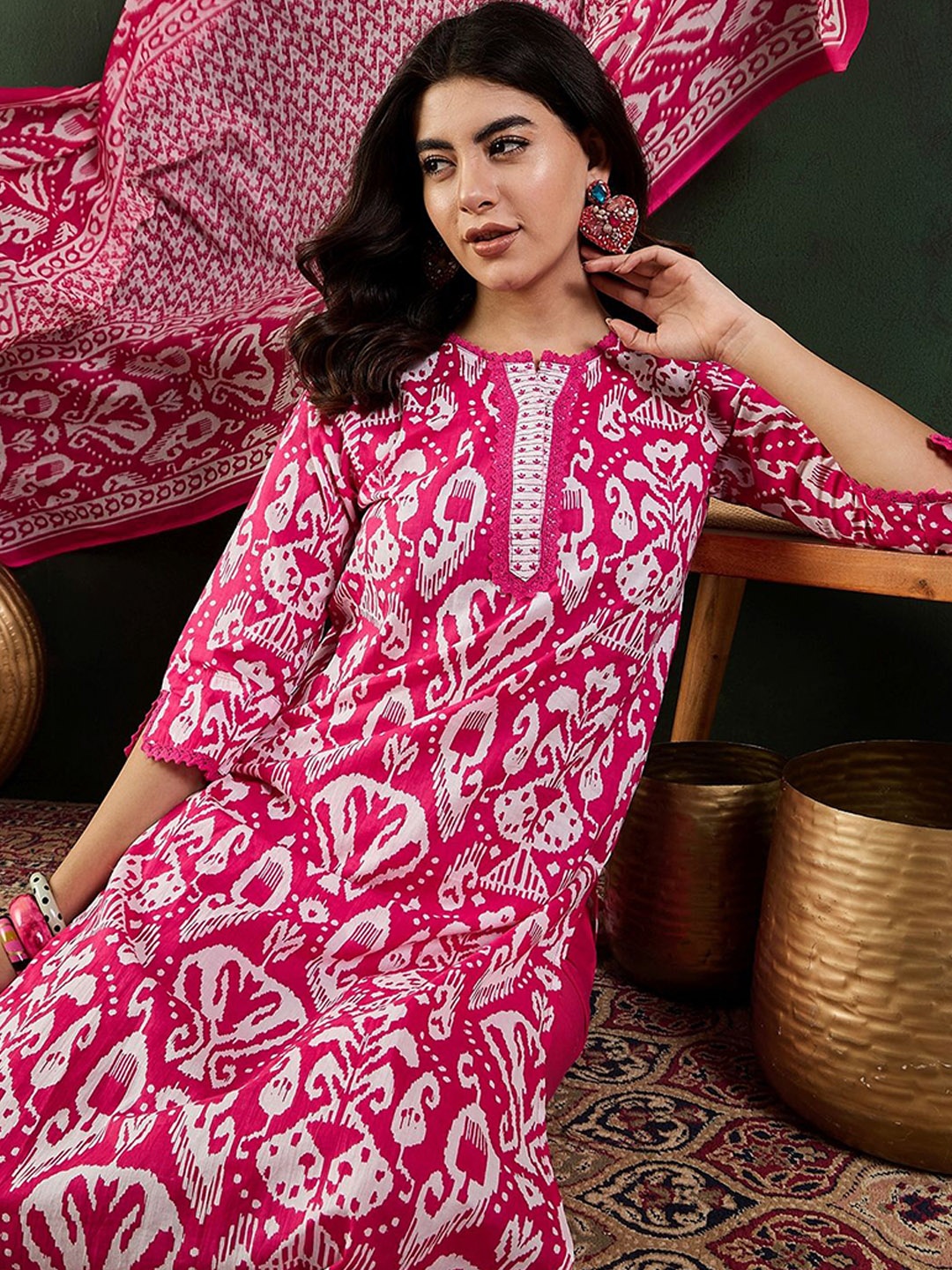 

Sangria Abstract Printed Pure Cotton Kurta Set With Dupatta, Pink