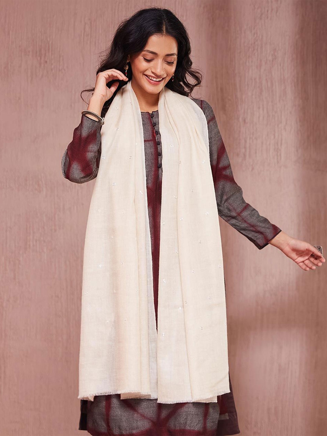 

Fabindia Natural Wool Stole, Cream