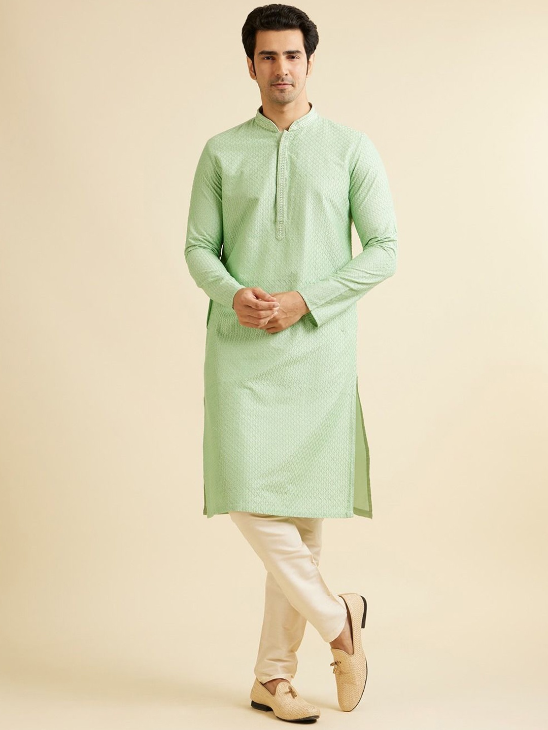 

Manyavar Men Ethnic Motifs Embroidered Regular Beads and Stones Kurta with Pyjamas, Green