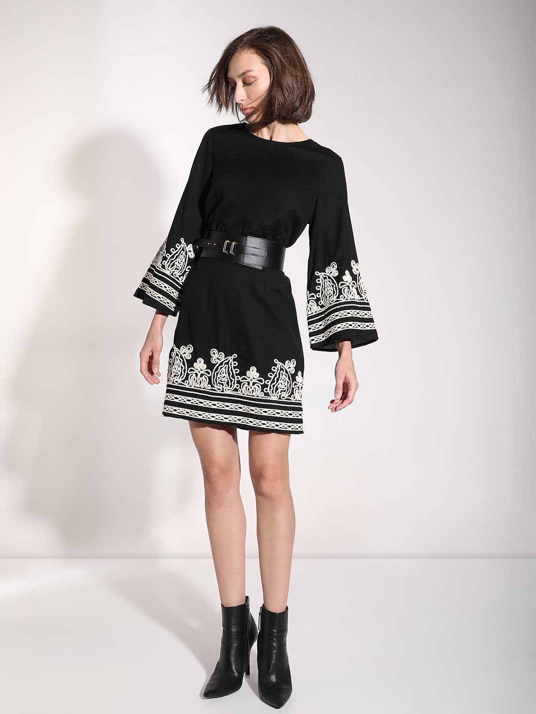 

Vero Moda Women Cotton Bell Sleeve Fit & Flare Dress, Black