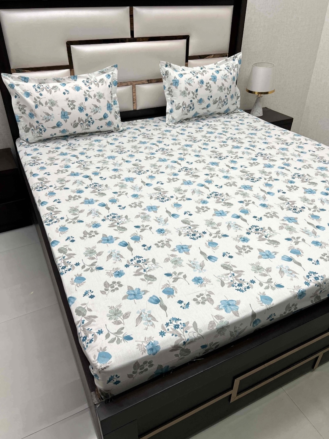 

Pure Decor White & Blue Floral Queen Bedsheet with 2 Pillow Covers