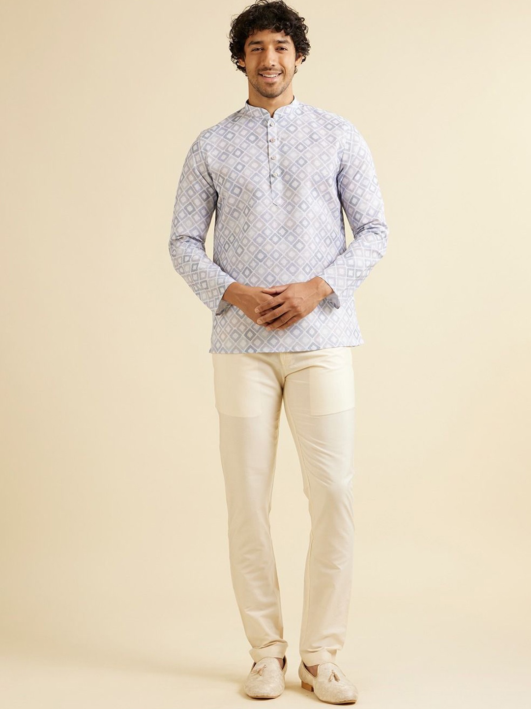 

Manyavar Men Printed Kurta, Grey