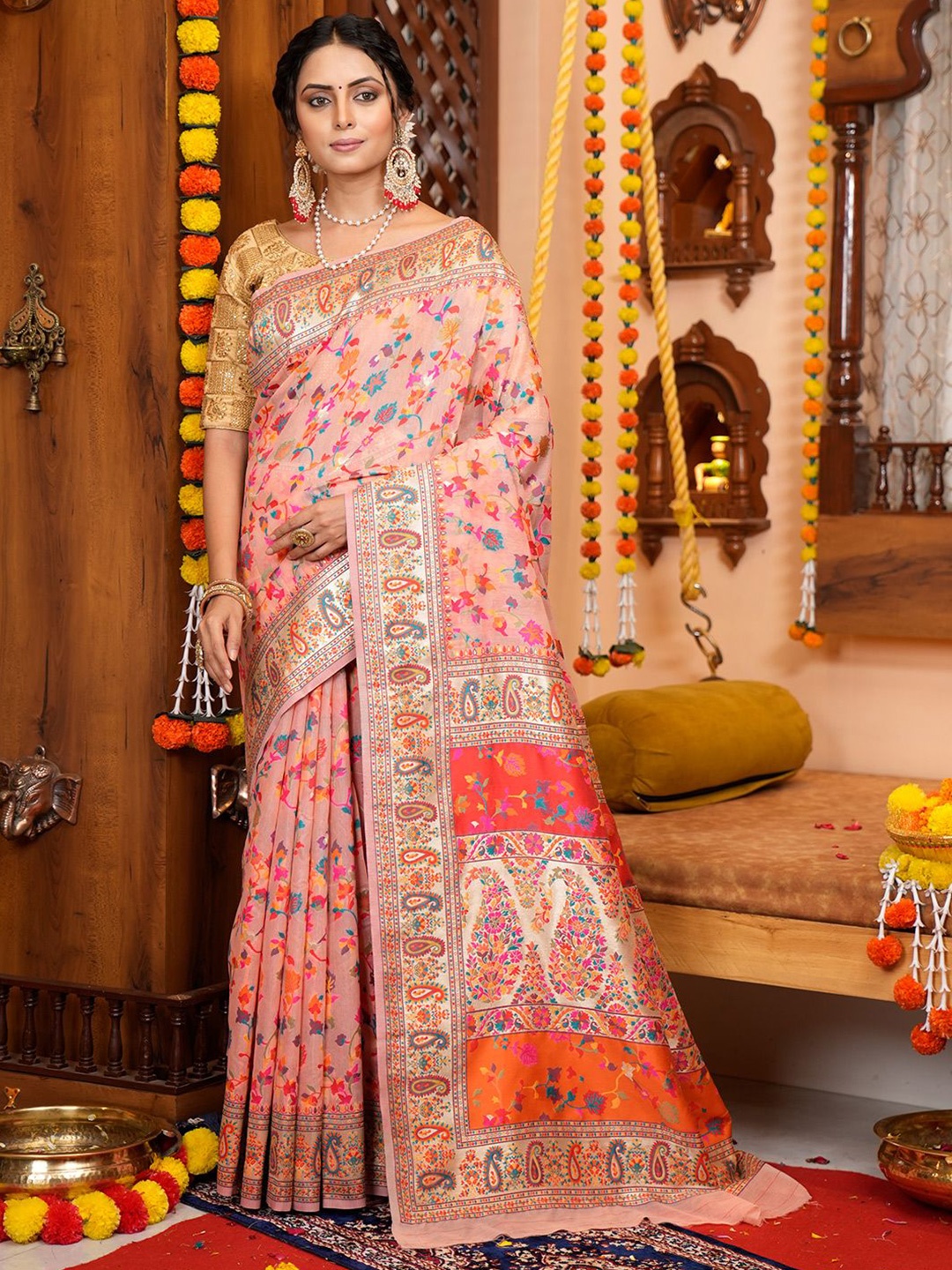 

DEVATITHI Woven Design Zari Silk Blend Saree, Peach