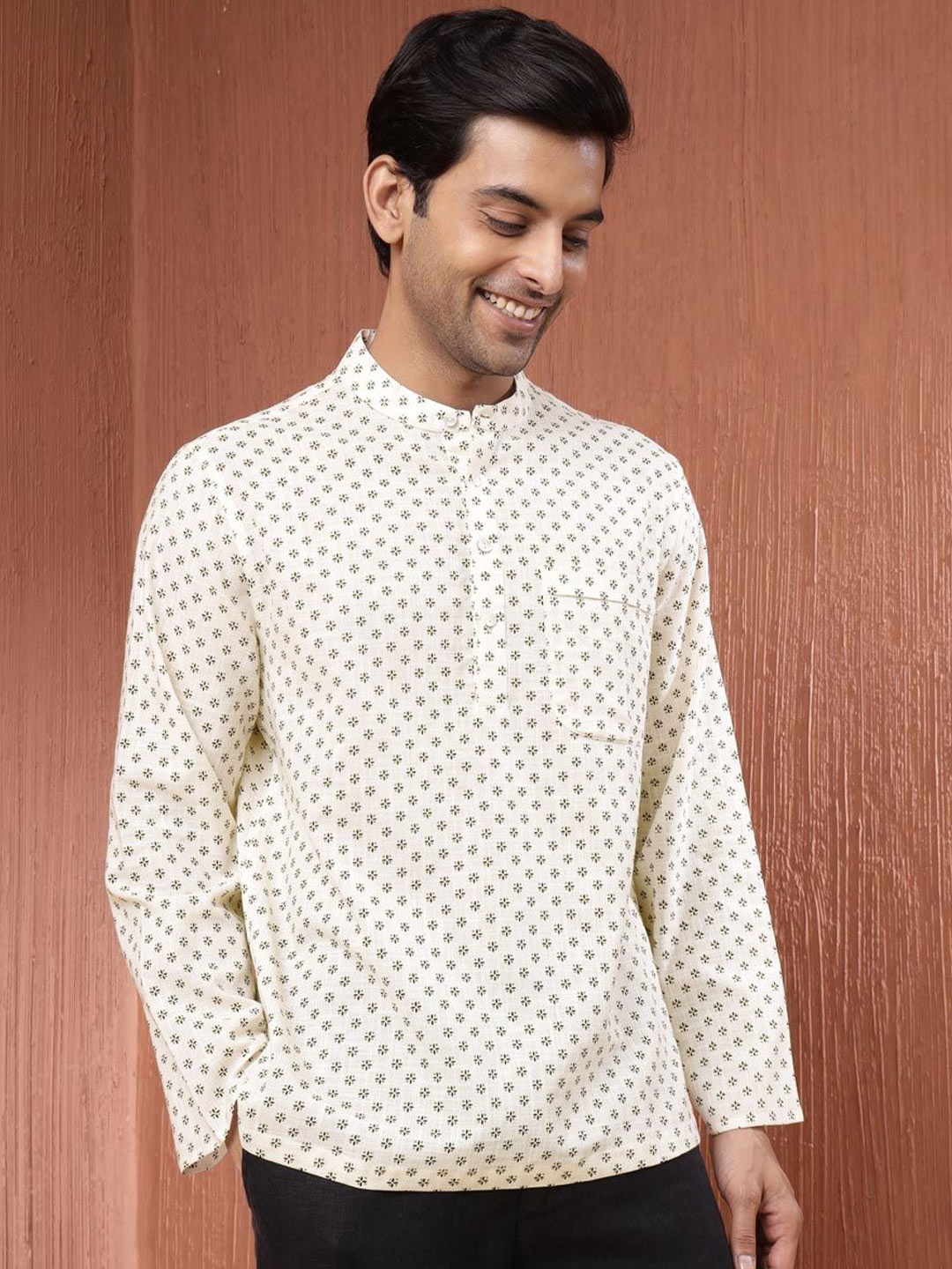 

Fabindia Men Opaque Printed Casual Shirt, Cream