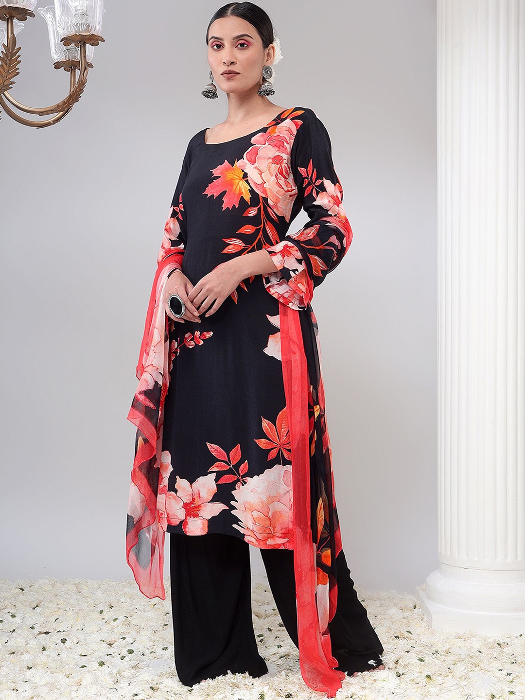 

REETI OF PRINTS Unstitched Dress Material, Black