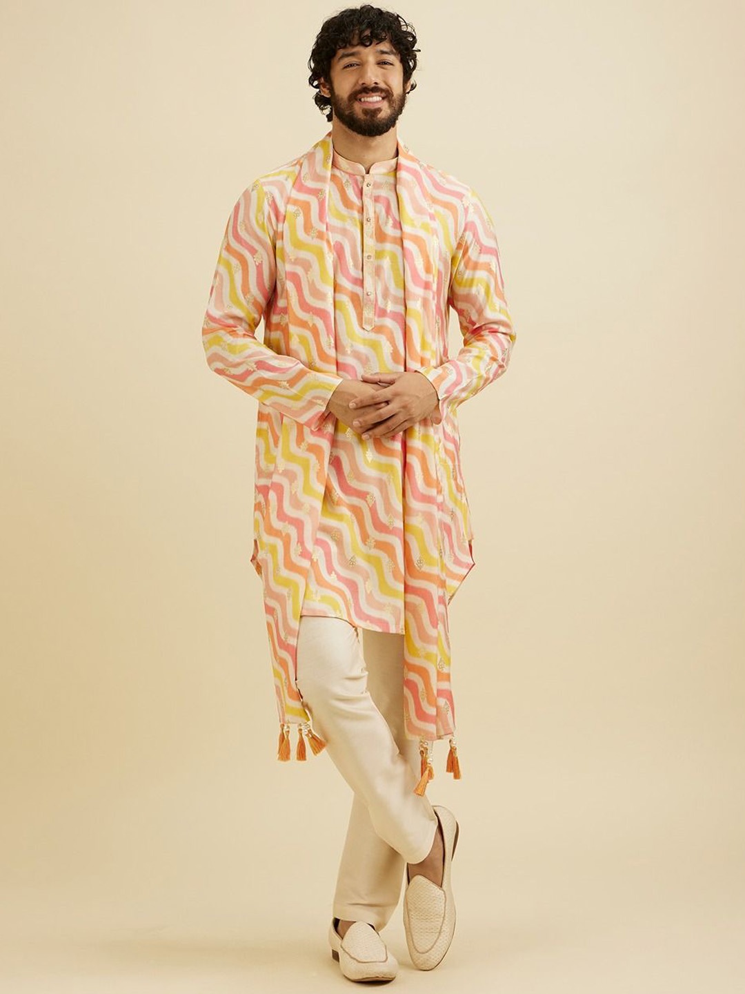 

Manyavar Men Printed Regular Kurta with Pyjamas & With Dupatta, White