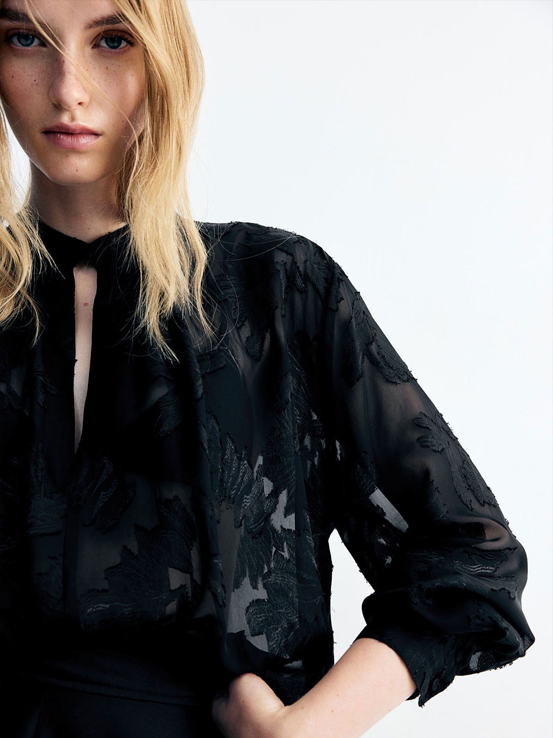

H&M Jacquard-Weave Blouse Top, Black