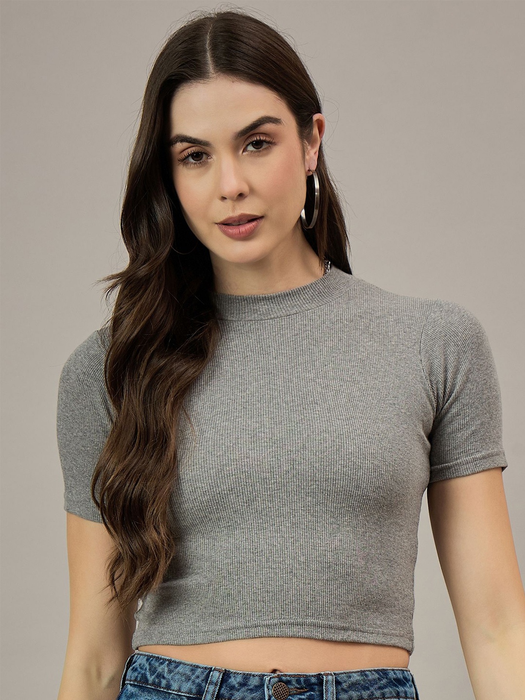 

The Roadster Lifestyle Co Women Round Neck Crop Top, Grey
