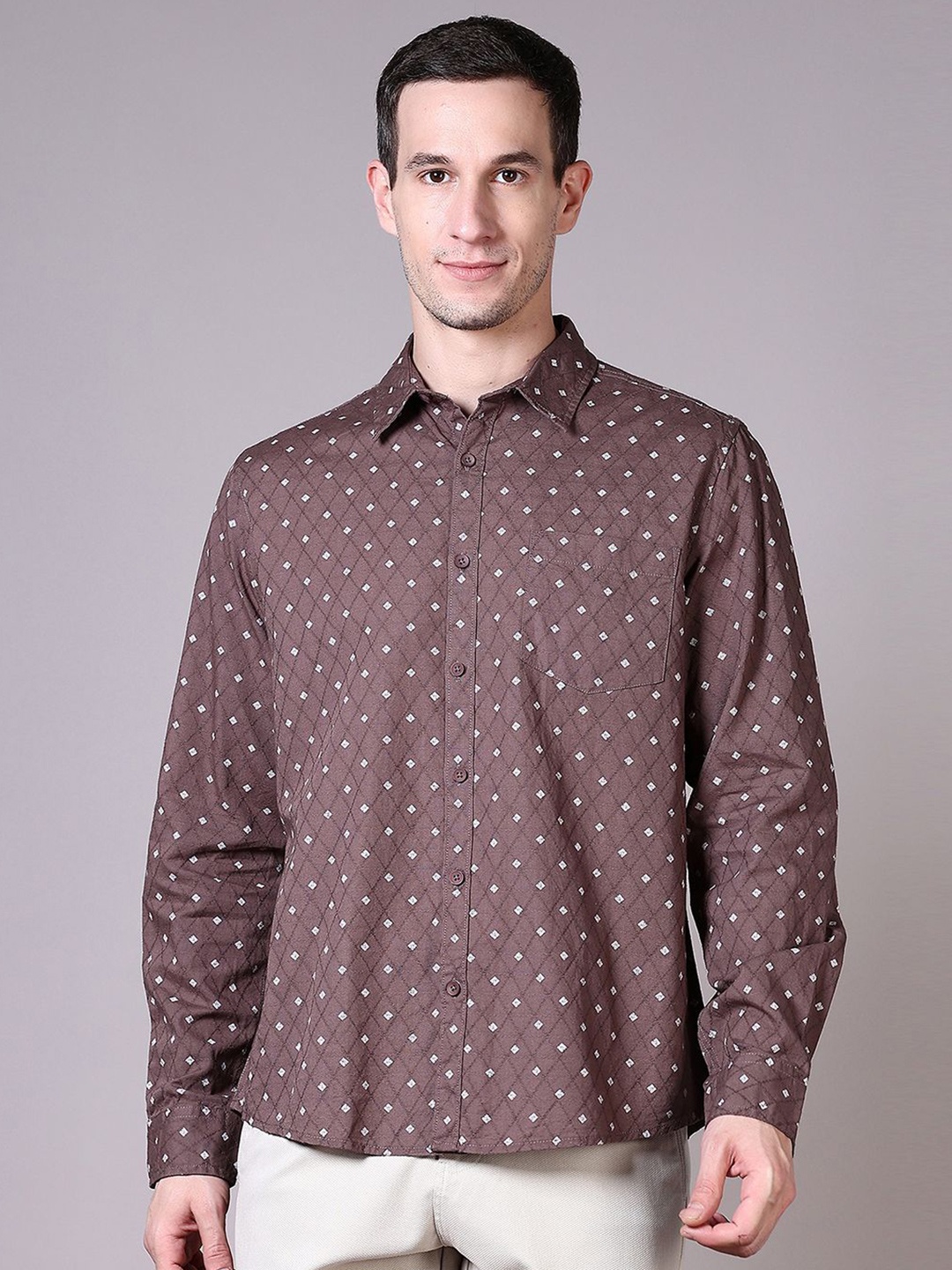 

V-Mart Men Opaque Casual Shirt, Brown