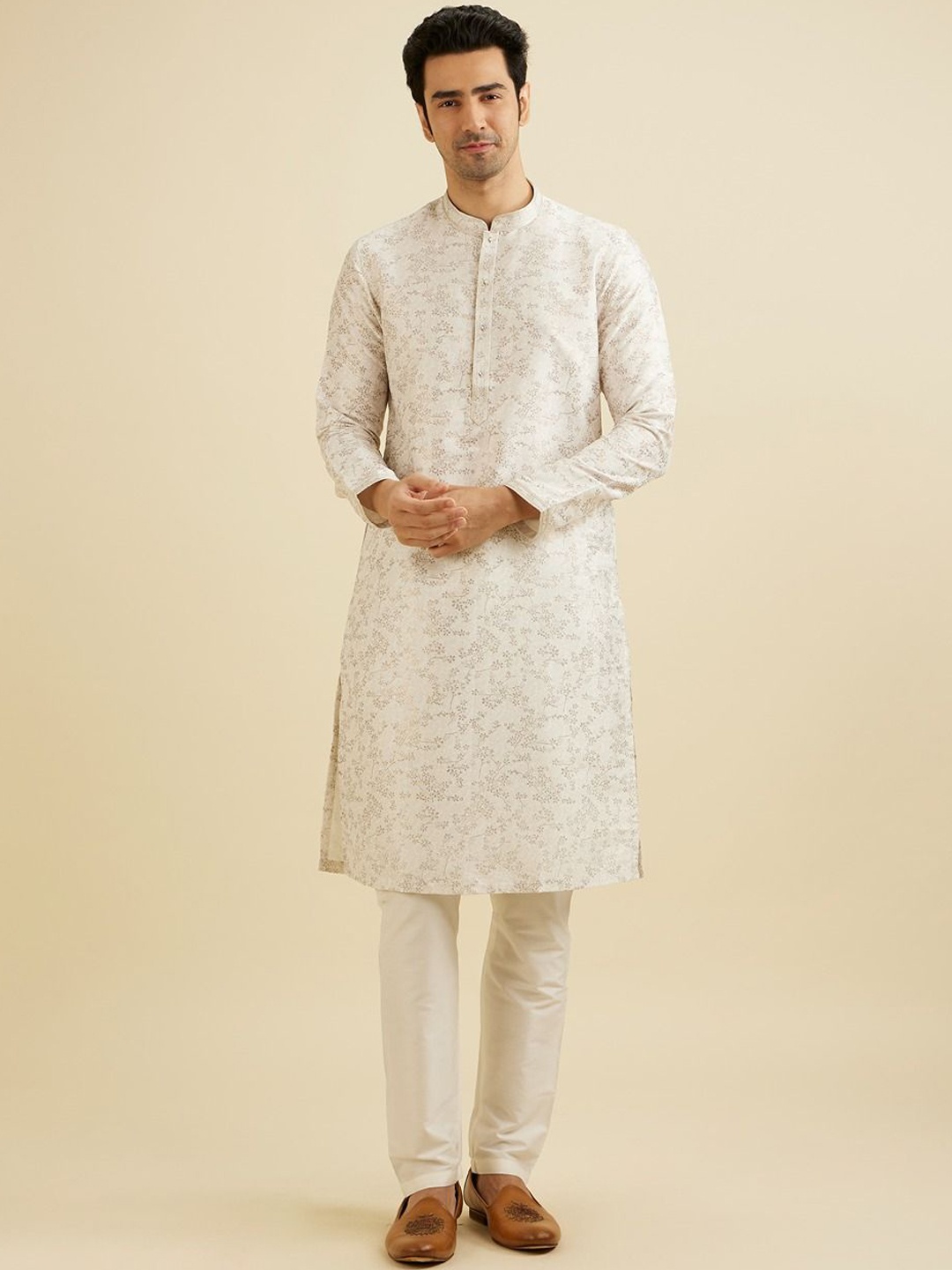 

Manyavar Men Printed Regular Kurta with Pyjamas, White